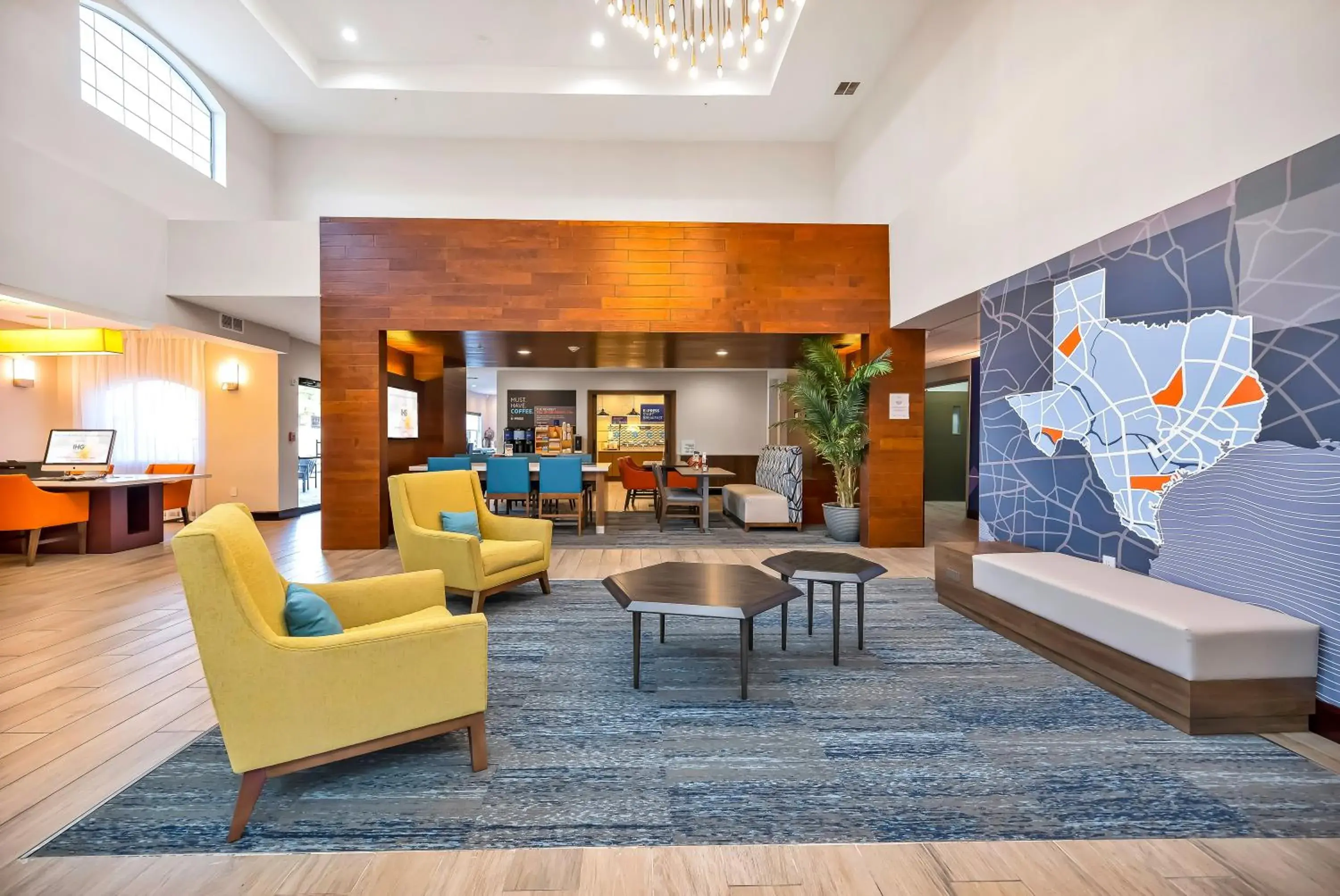 Lobby or reception in Holiday Inn Express Palestine by IHG Lobby or reception in Holiday Inn Express Palestine by IHG