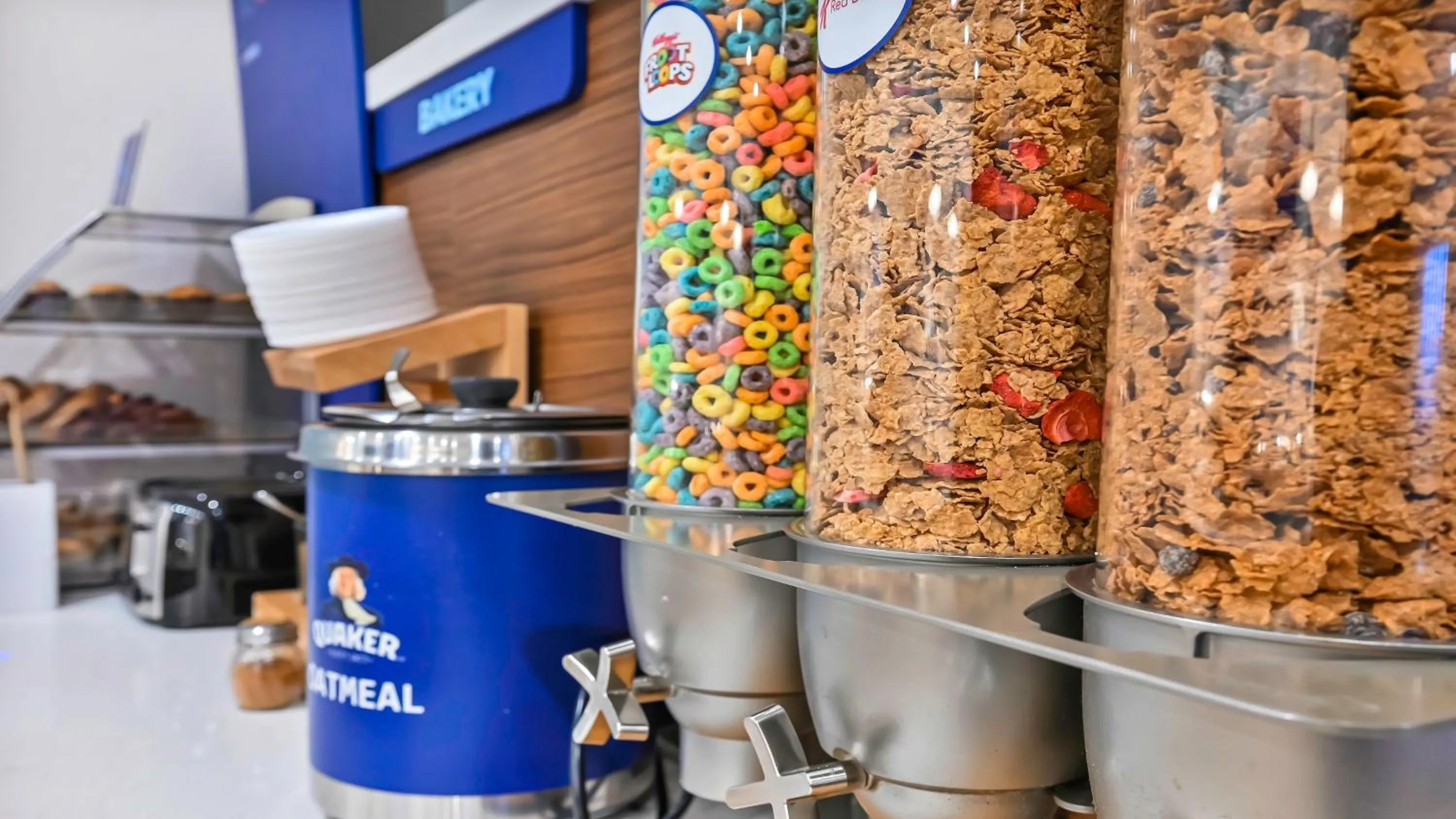 Breakfast in Holiday Inn Express Palestine by IHG