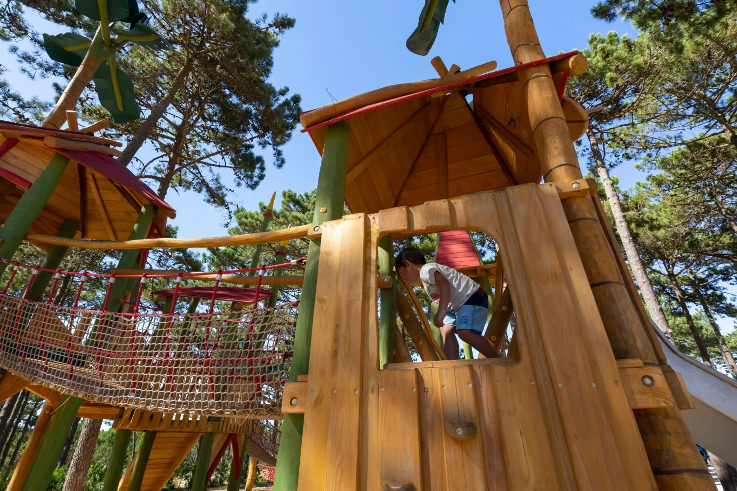 Children play ground in Ohai Nazaré Outdoor Resort