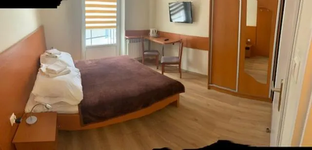 Photo of the whole room, Bed in SanatoriumnadKryniczanką