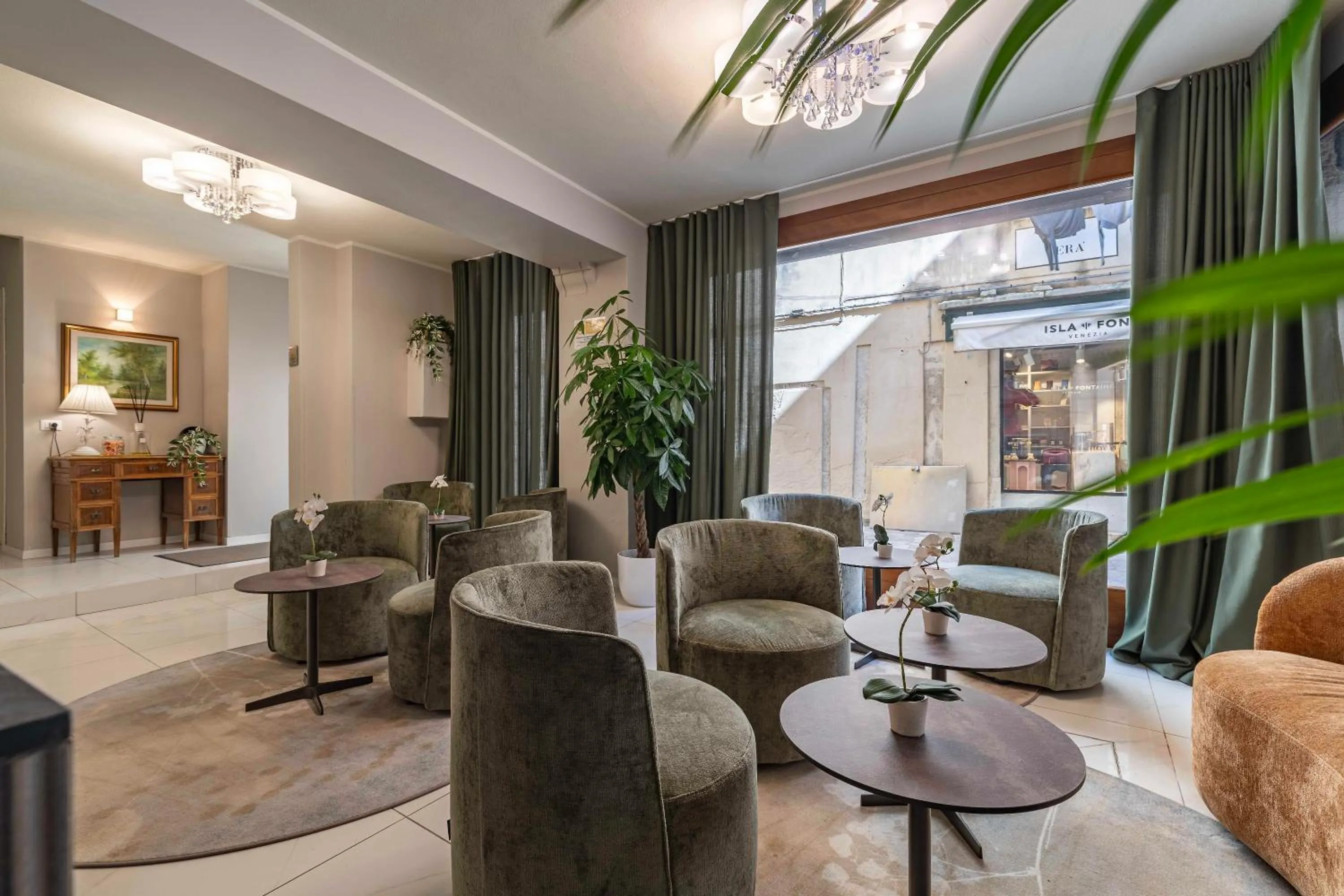 Property building in Hotel Grifoni