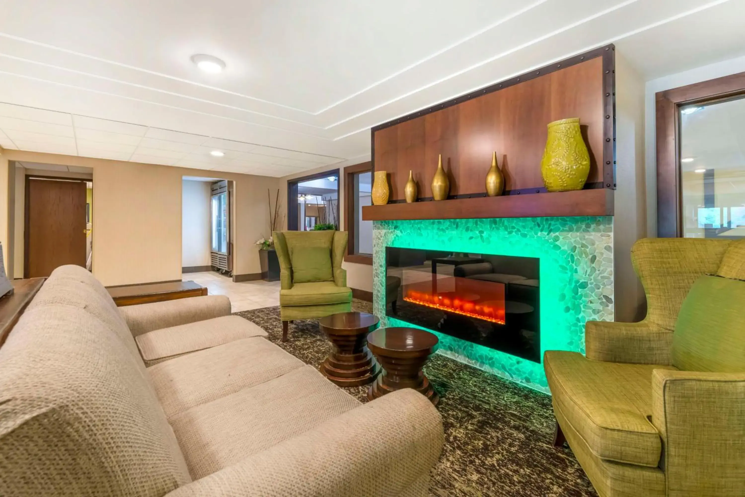 Lobby or reception in Best Western Plus New Ulm Lobby or reception in Best Western Plus New Ulm