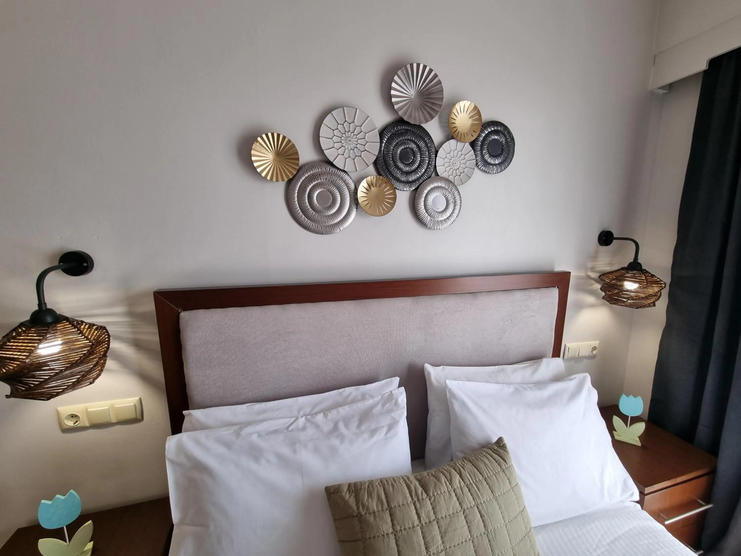 Bed in GreenHill Holiday Suites