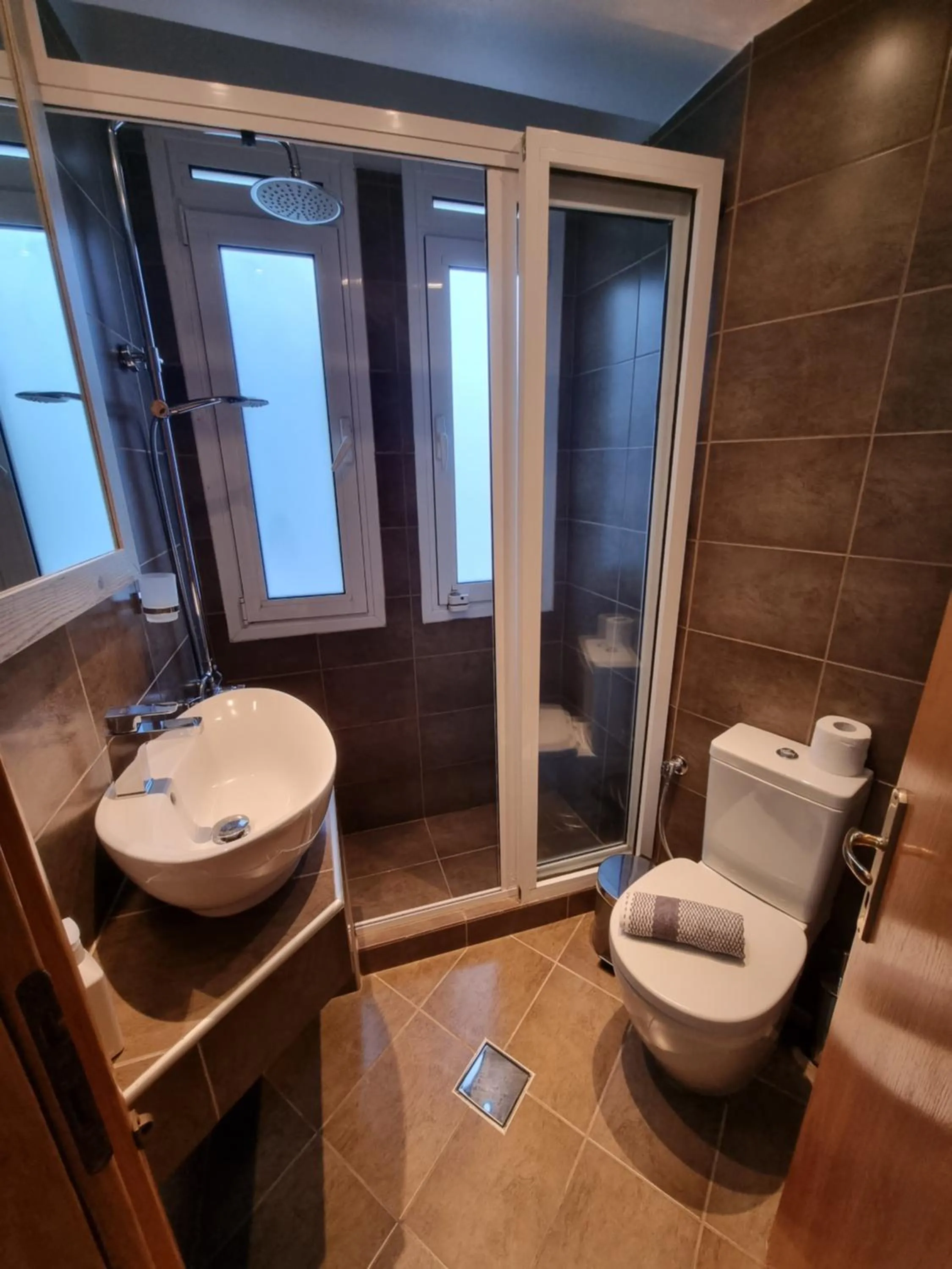 GreenHill Holiday Suites