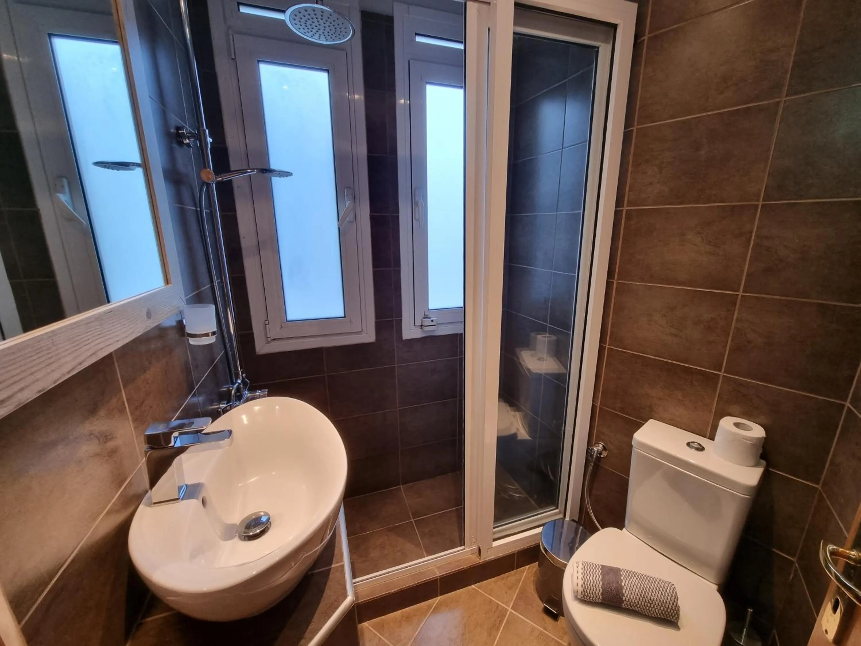 GreenHill Holiday Suites