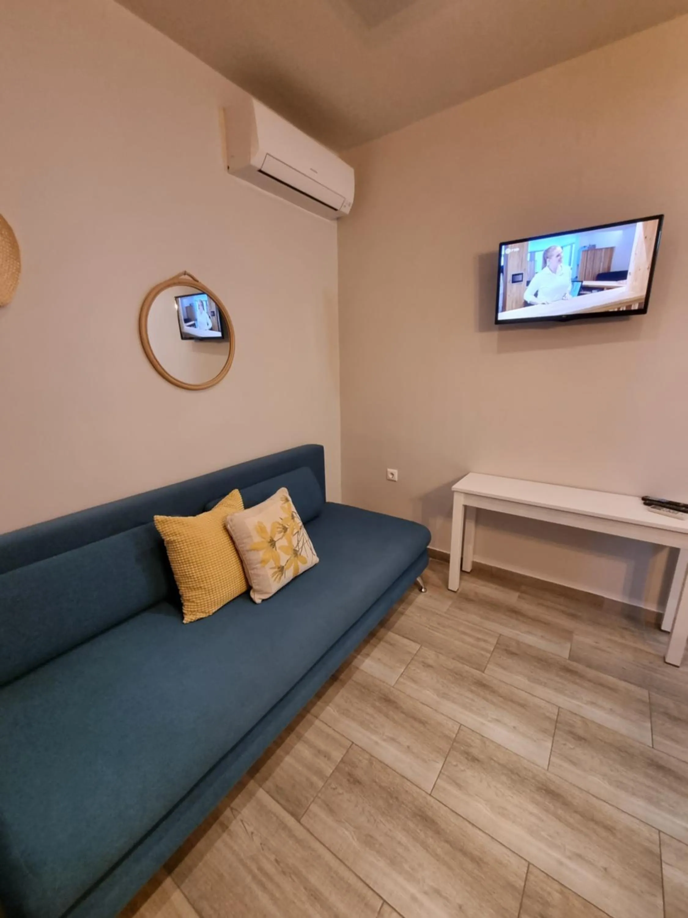 GreenHill Holiday Suites