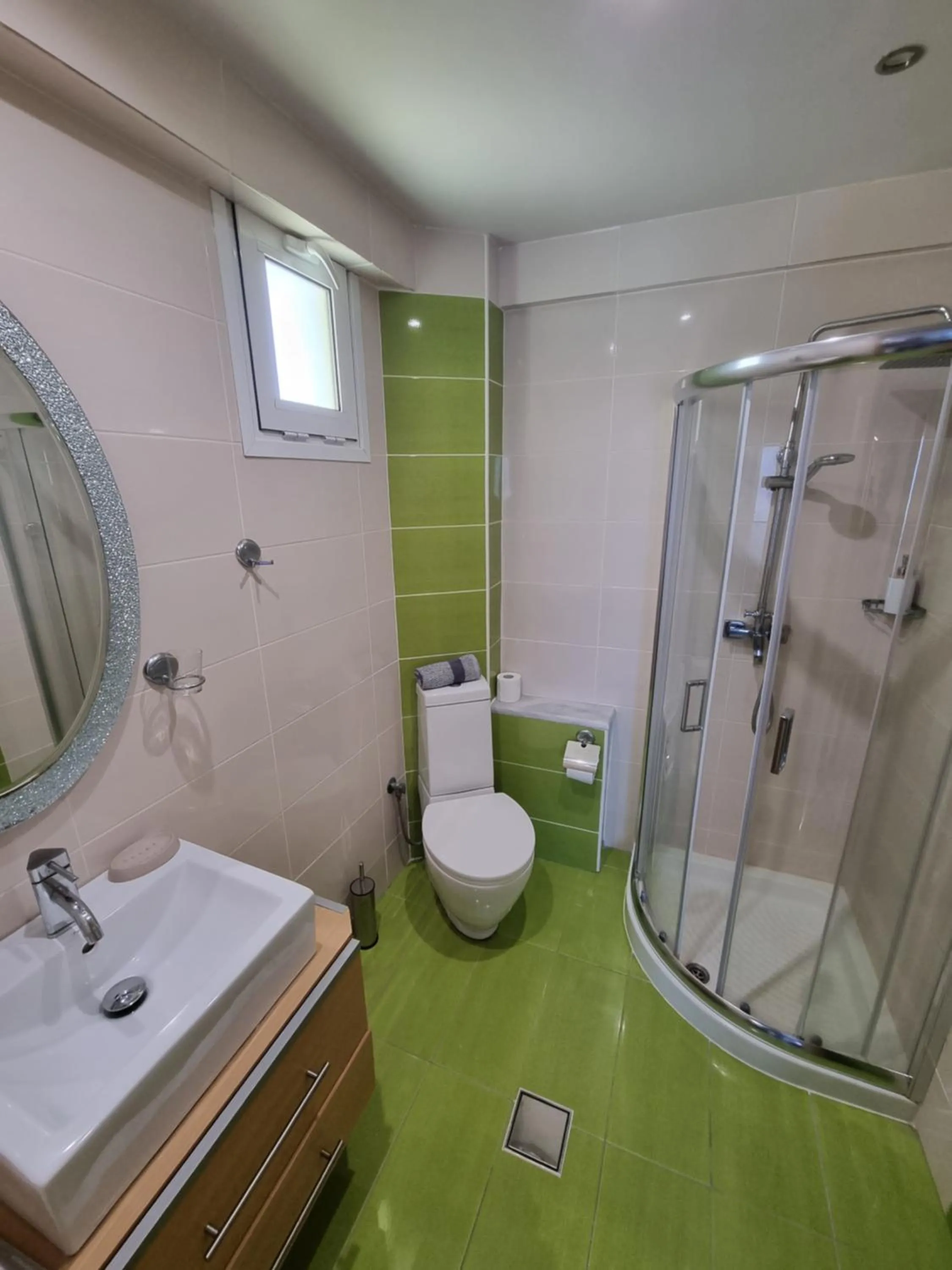 GreenHill Holiday Suites
