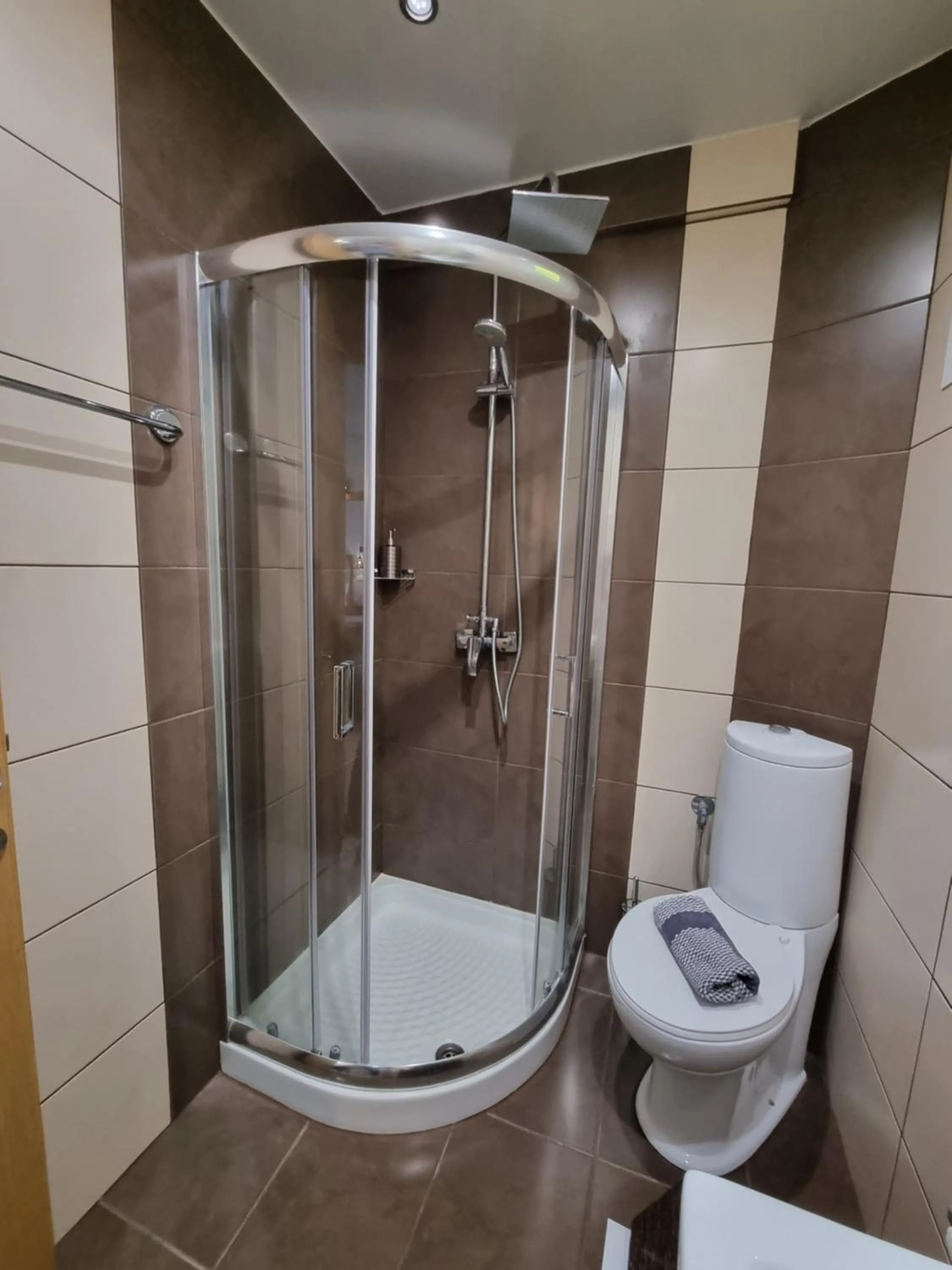GreenHill Holiday Suites