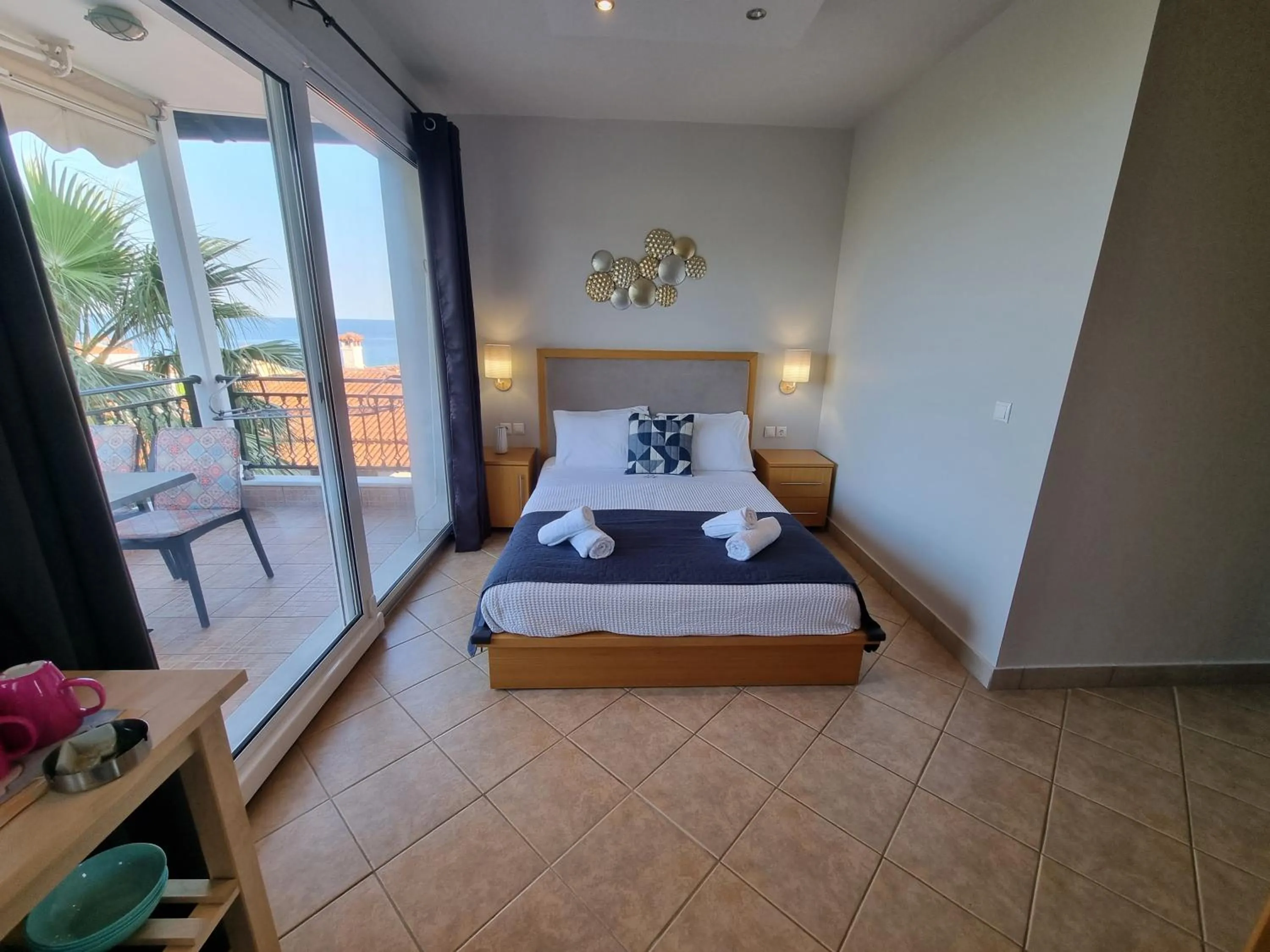 Bed in GreenHill Holiday Suites
