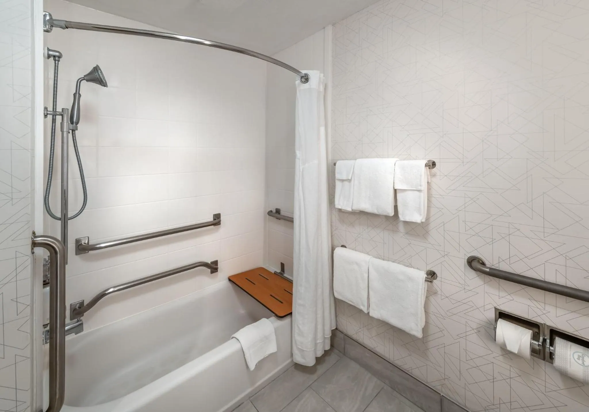 Bathroom in Holiday Inn Express Winnemucca by IHG