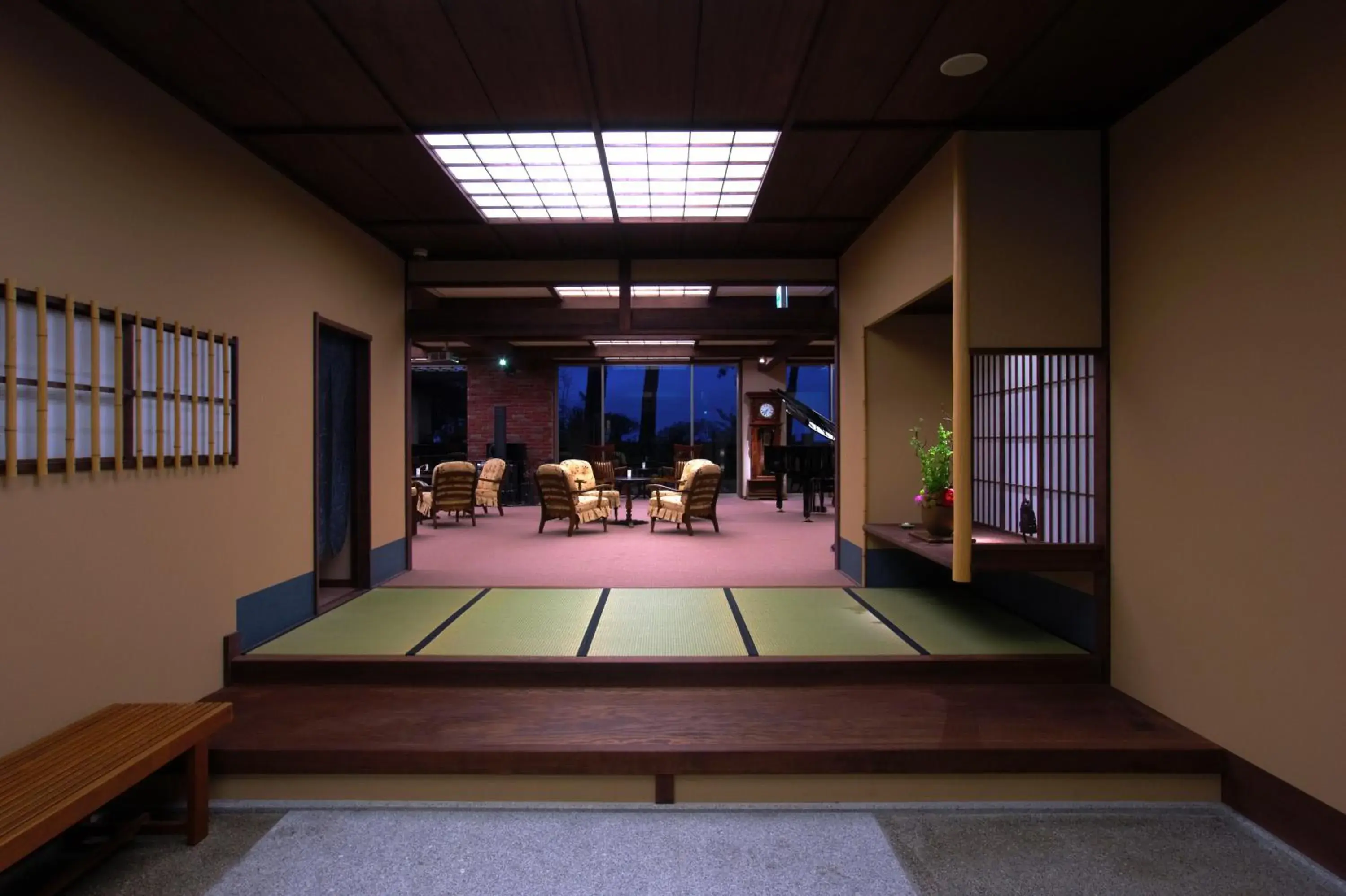 Facade/entrance in Hamachiyokan Facade/entrance in Hamachiyokan