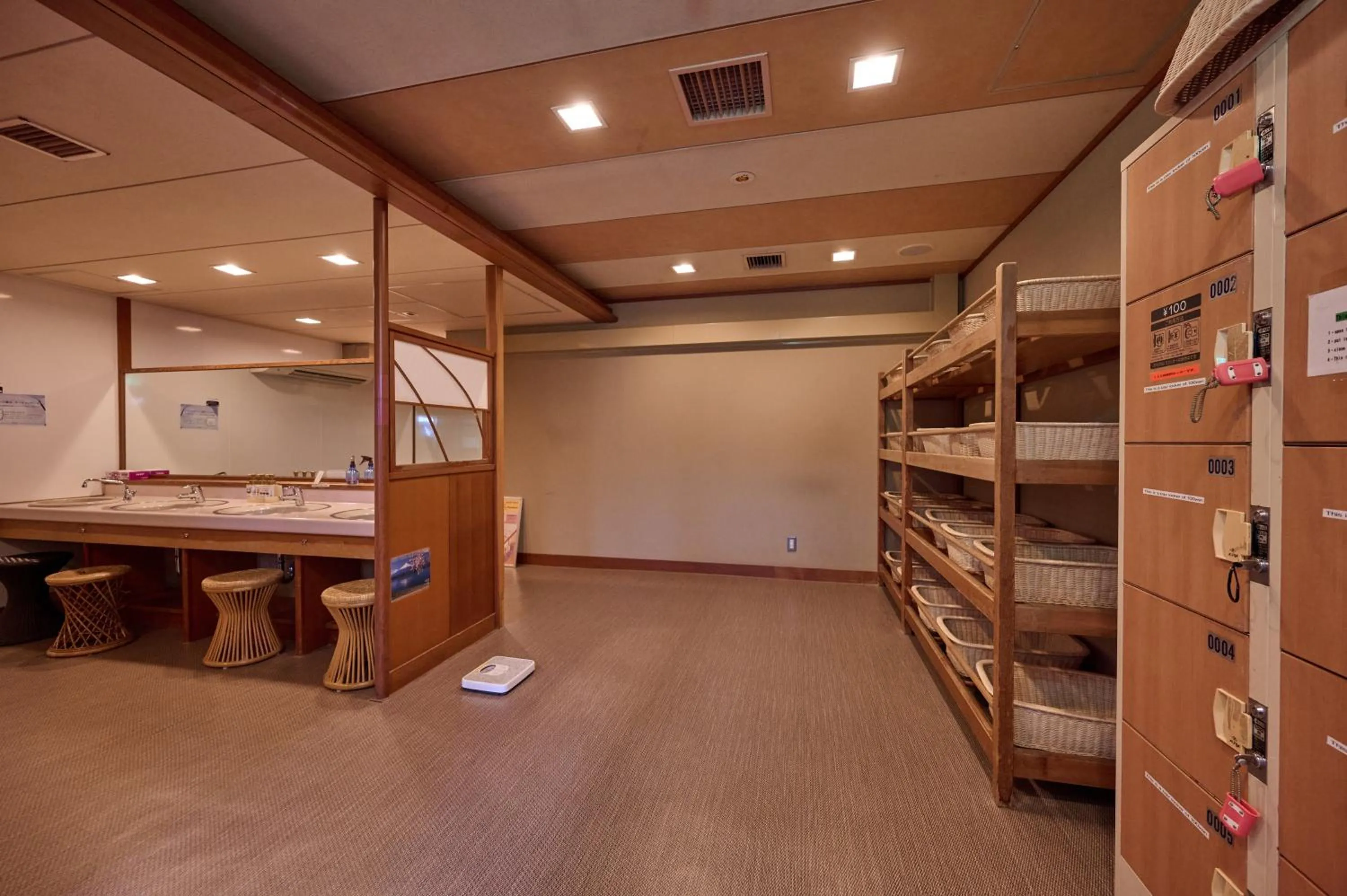 Hot Spring Bath in Royal Hotel Kawaguchiko