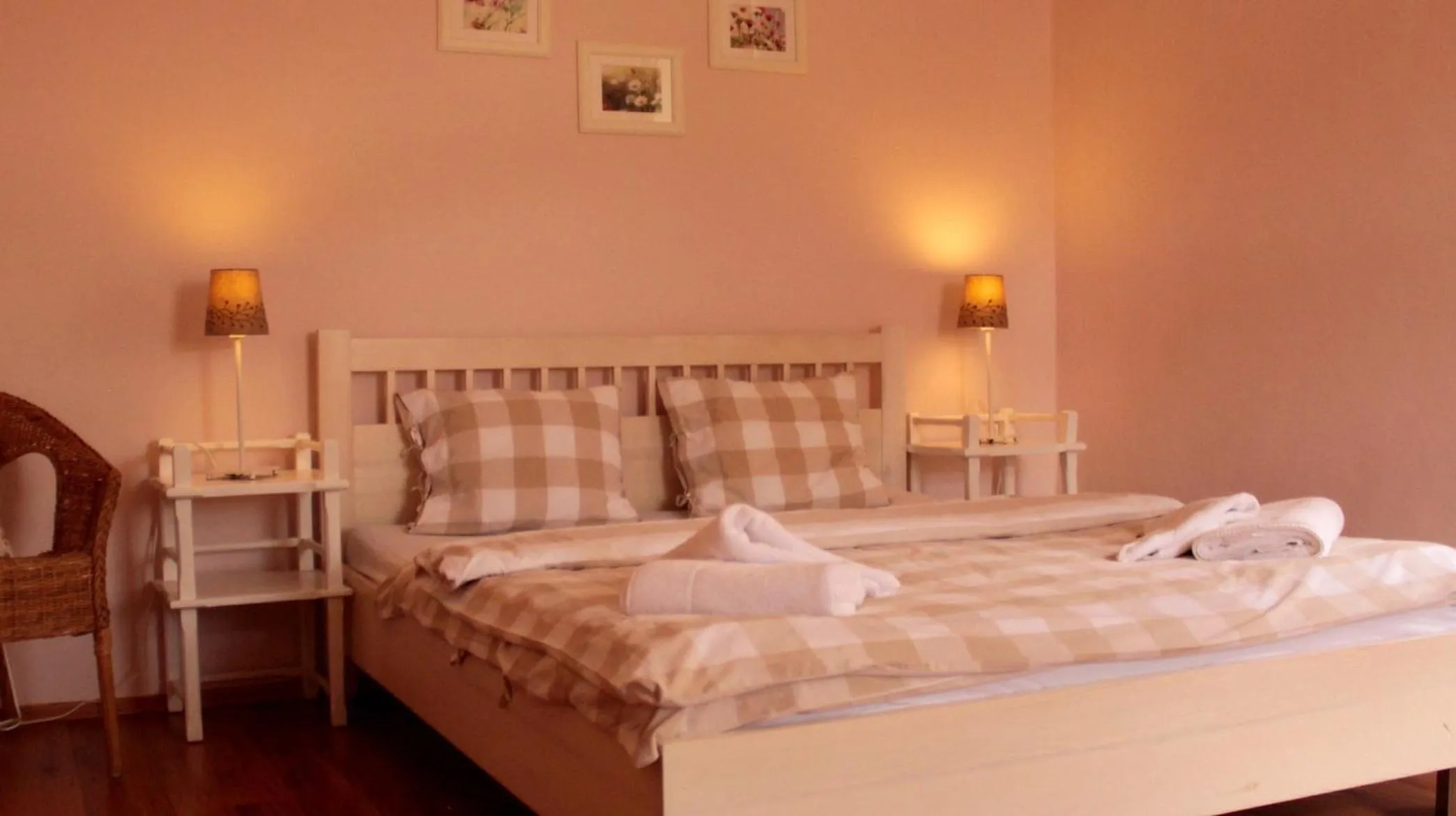 Photo of the whole room, Bed in Garni Hotel St Anna