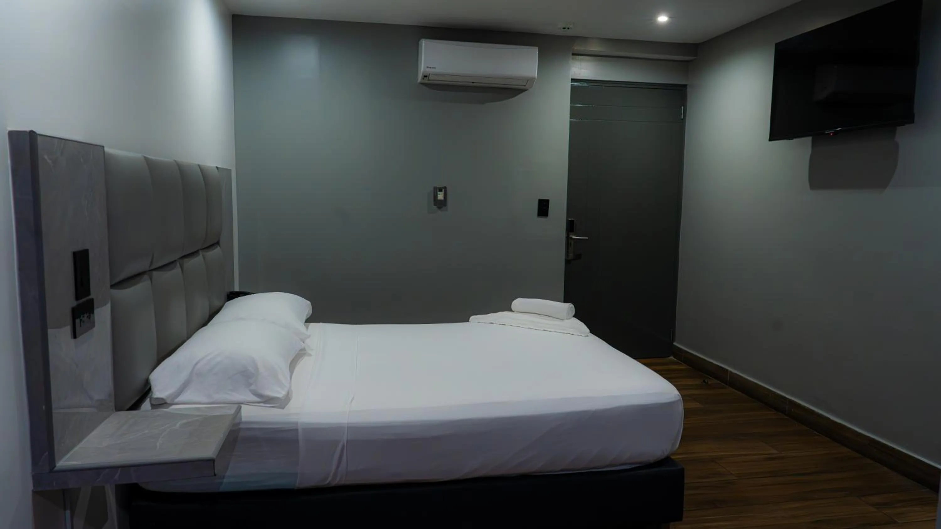 Photo of the whole room, Bed in Residencial & Hotel Palazzo