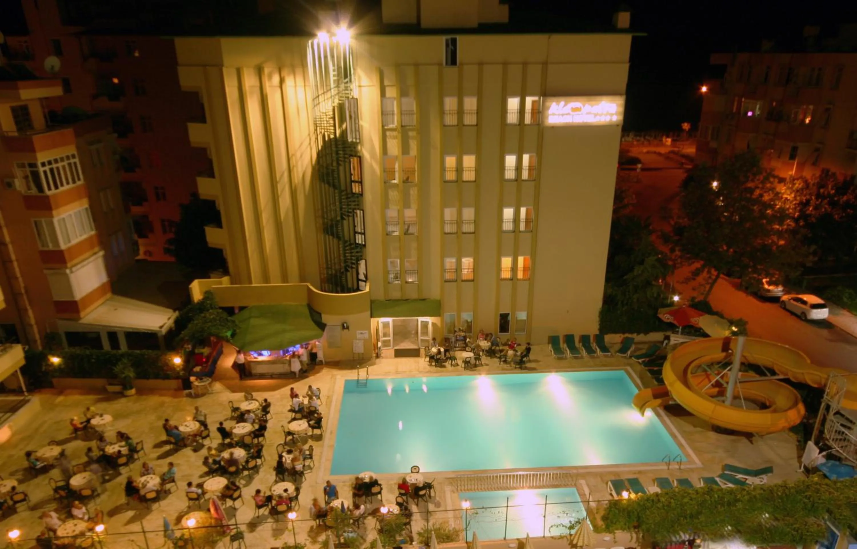 Kleopatra Beach Hotel