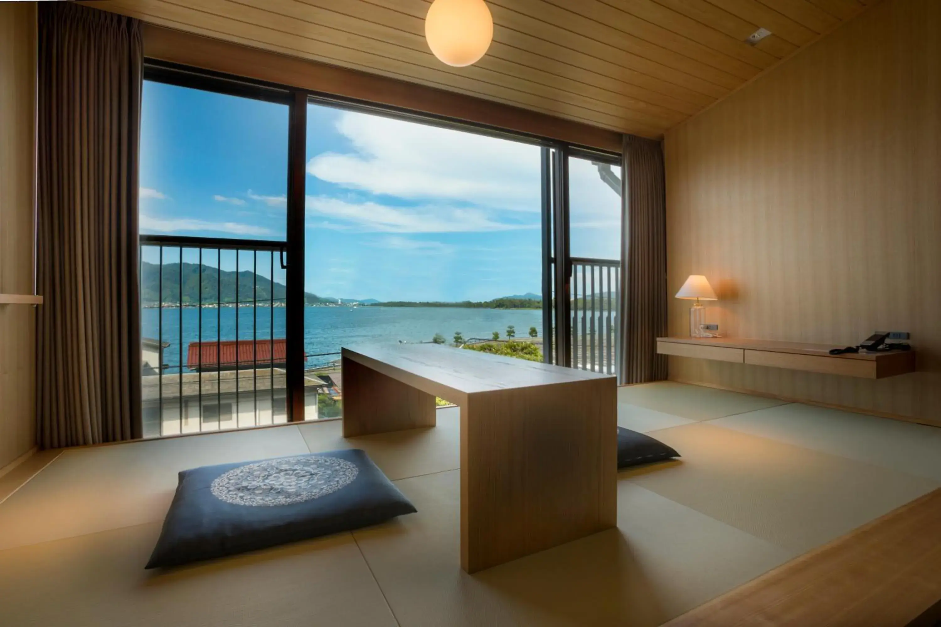 Deluxe Twin Room with Sea View in Hotel Kitanoya Deluxe Twin Room with Sea View in Hotel Kitanoya