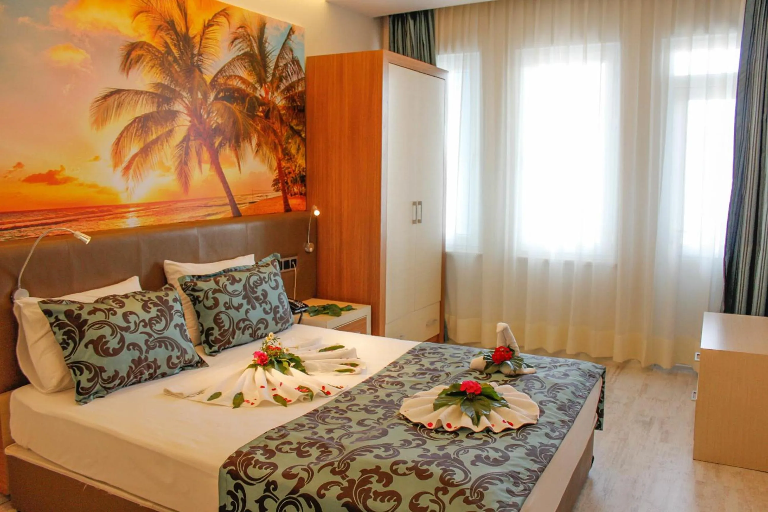 Bedroom, Bed in Ark Apart and Suite Hotel