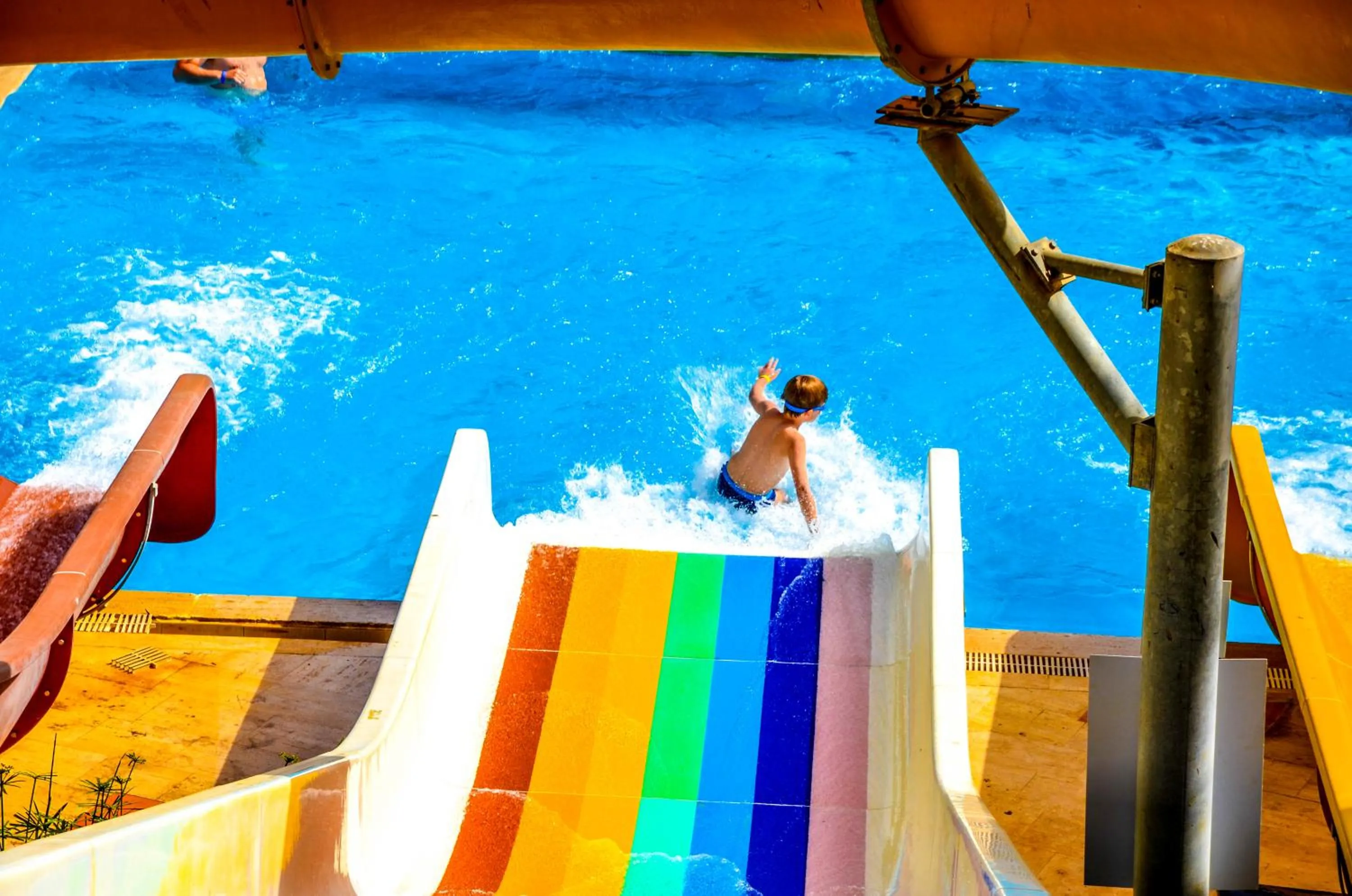 Aqua park in Ark Apart and Suite Hotel