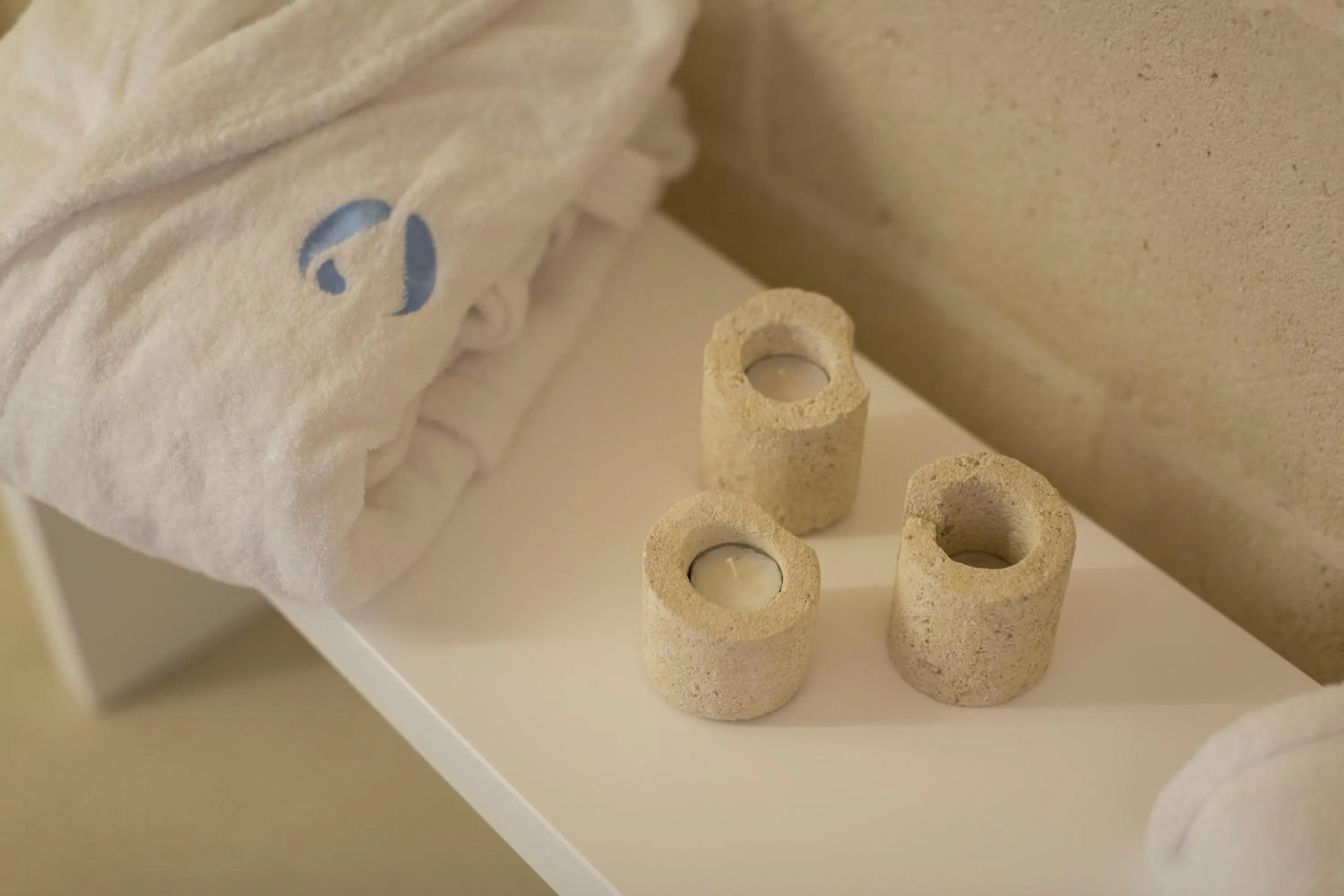 Bed in Aquatio Cave Luxury Hotel & SPA