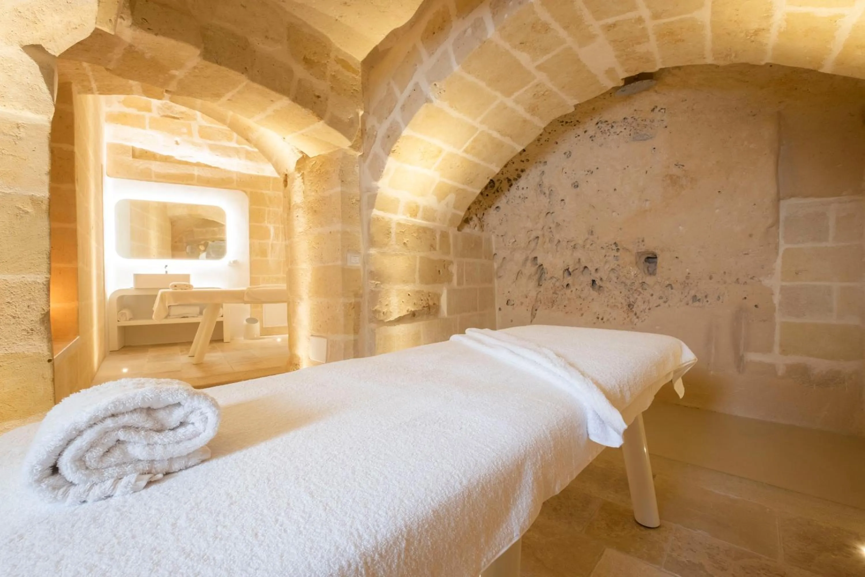 Spa and wellness centre/facilities in Aquatio Cave Luxury Hotel & SPA