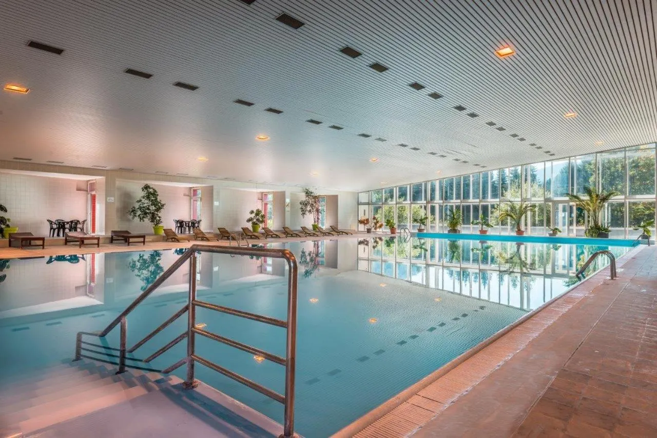 Pool view in Hotel SOREA MÁJ