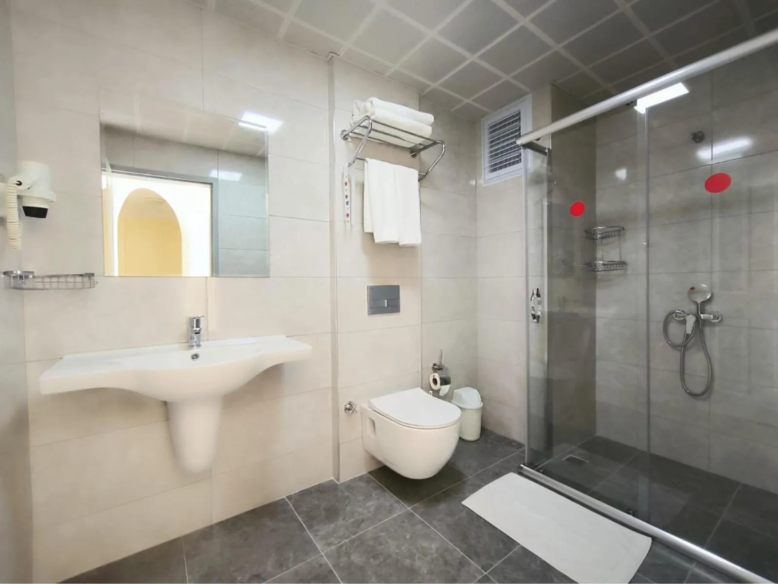 Bathroom in Sailor Apart Hotel