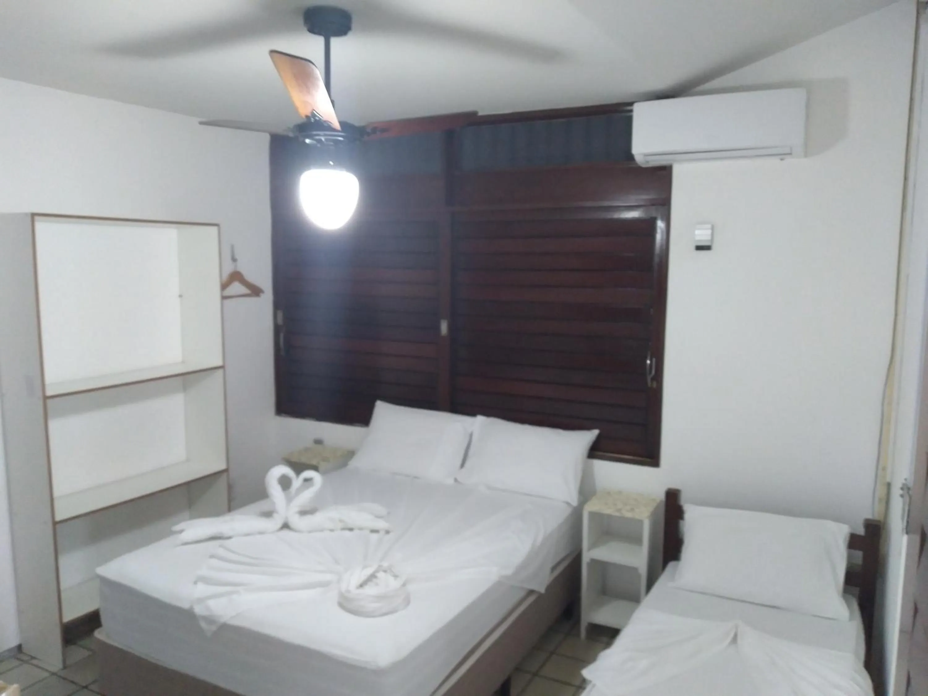 Bed in O Portuga Pousada