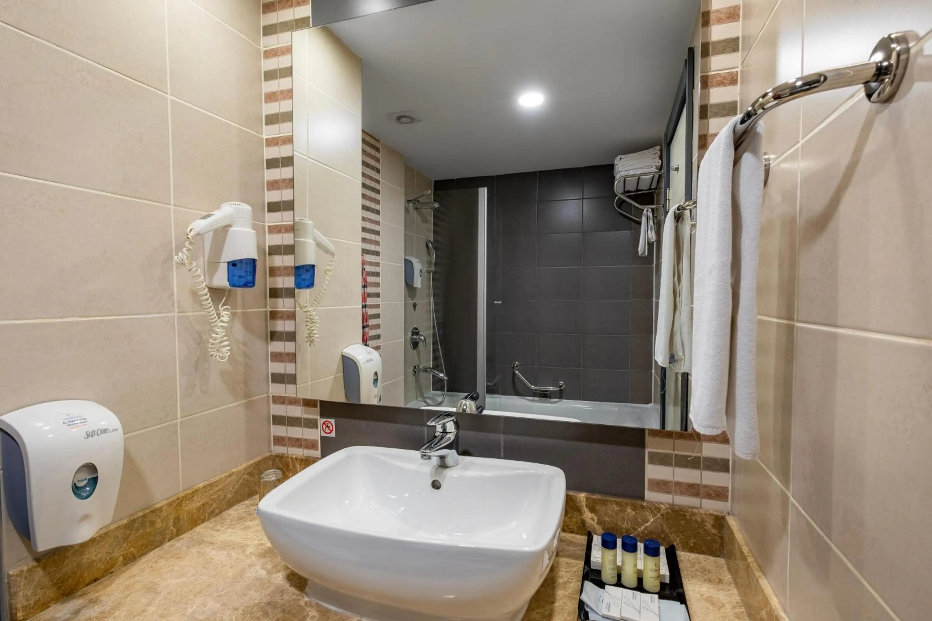 Bathroom in Long Beach Alanya - Ultra All Inclusive