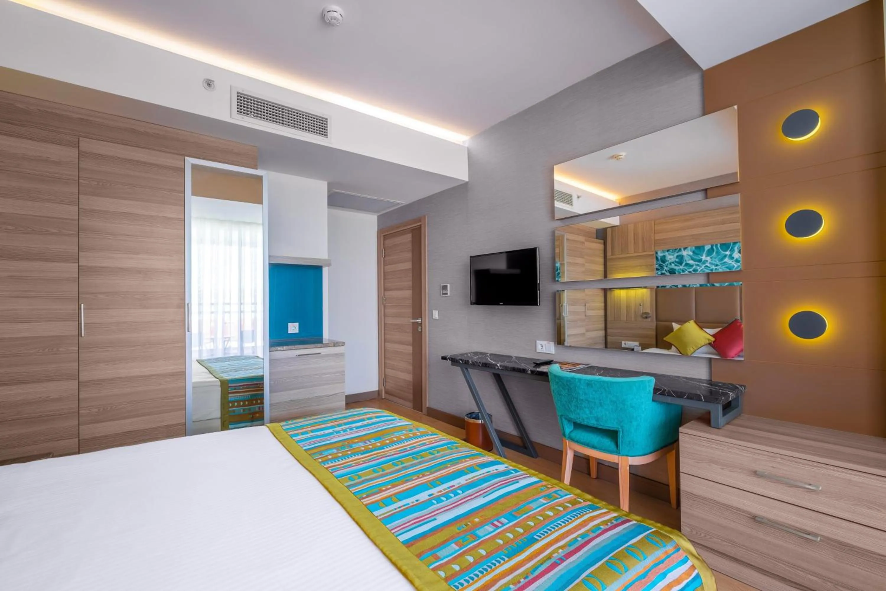 Bed in Long Beach Alanya - Ultra All Inclusive