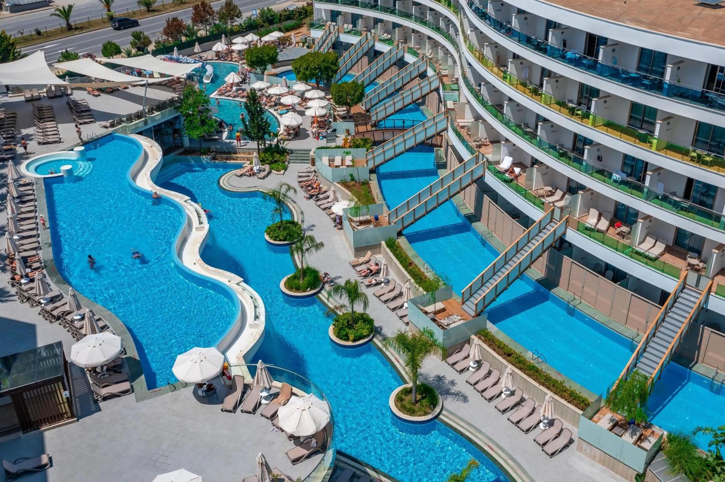 Swimming pool in Long Beach Alanya - Ultra All Inclusive