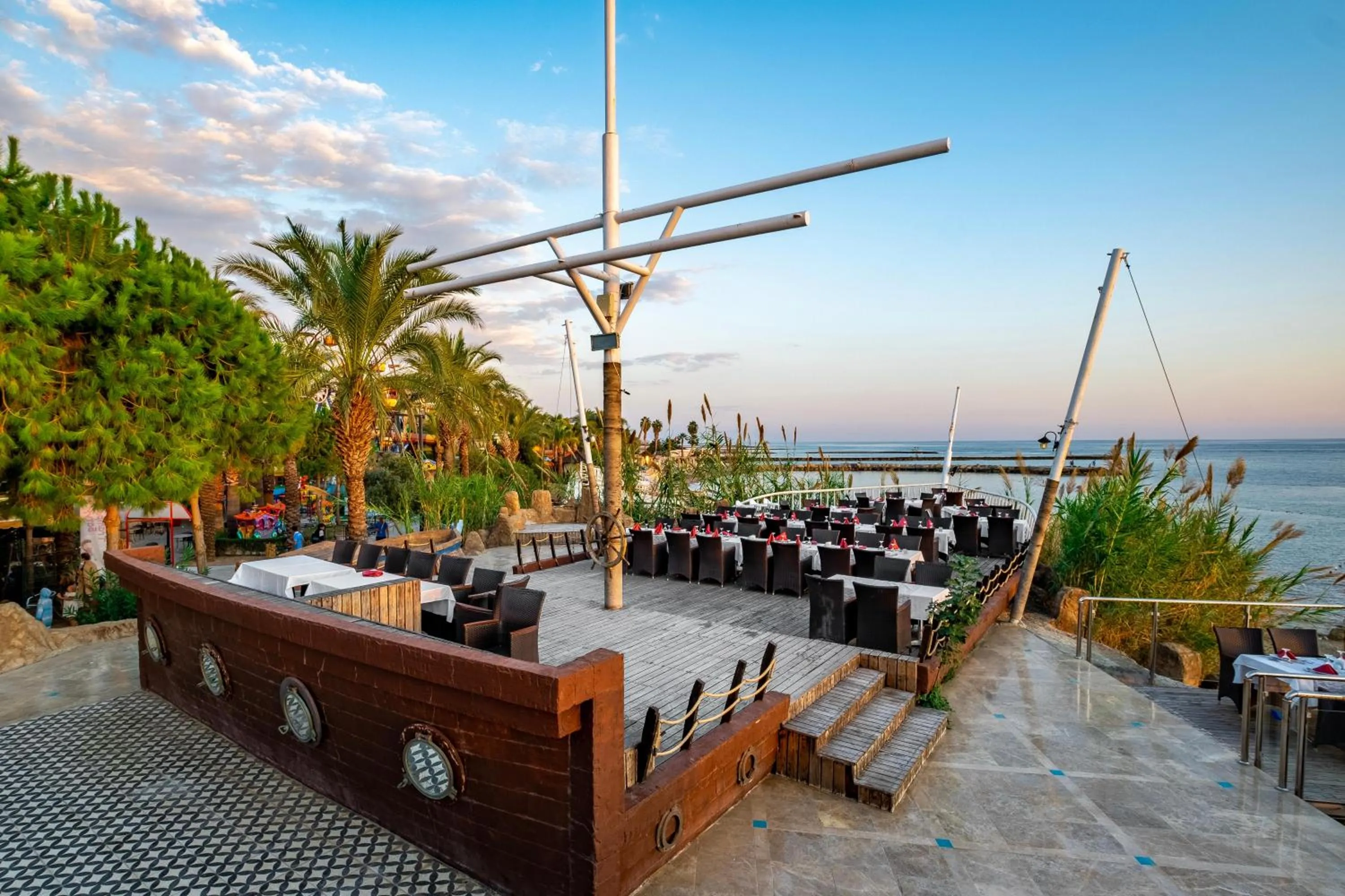 Restaurant/places to eat in Long Beach Alanya - Ultra All Inclusive