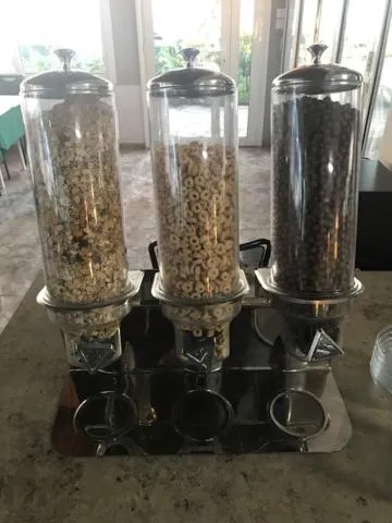 Buffet breakfast in Porto Matina