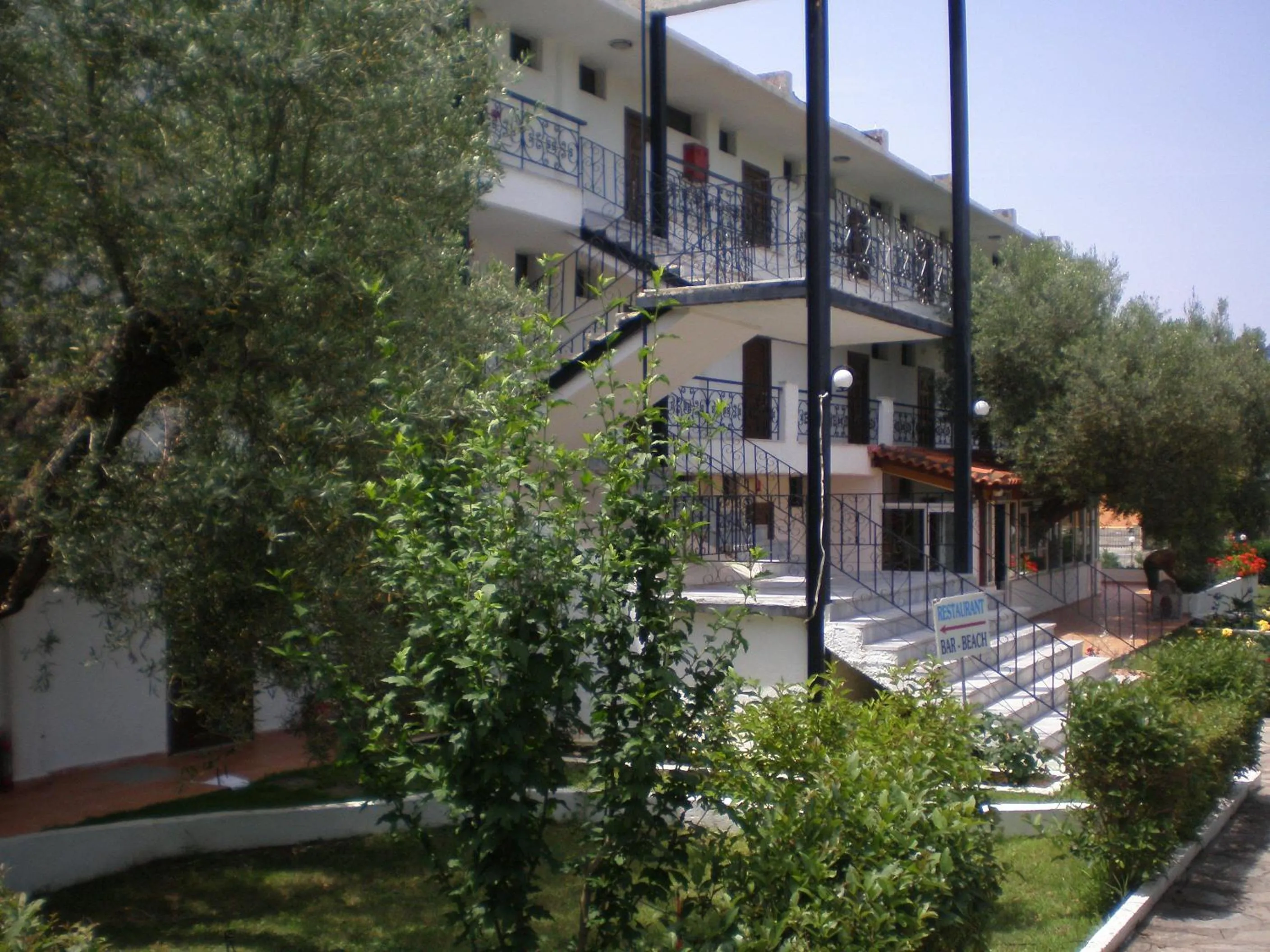 Facade/entrance in Porto Matina
