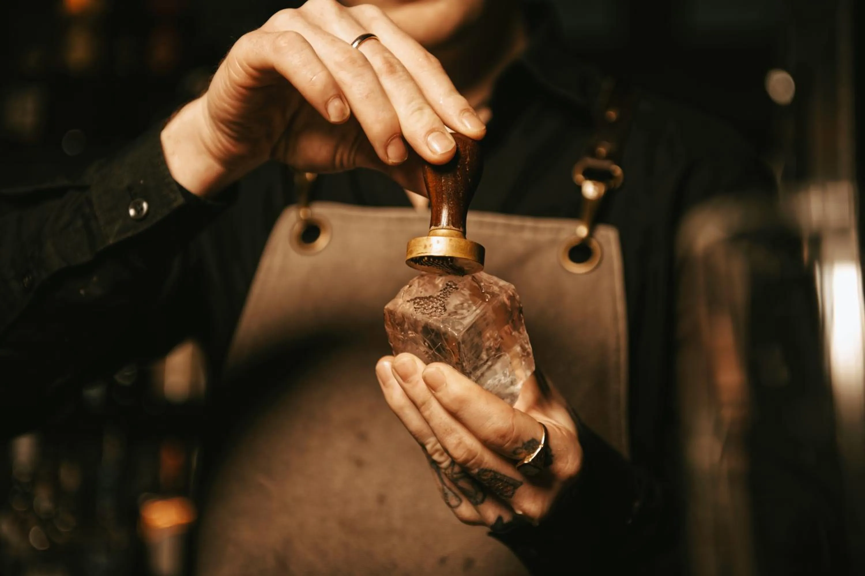 Restaurant/places to eat in The Lamp Hotel & Spa