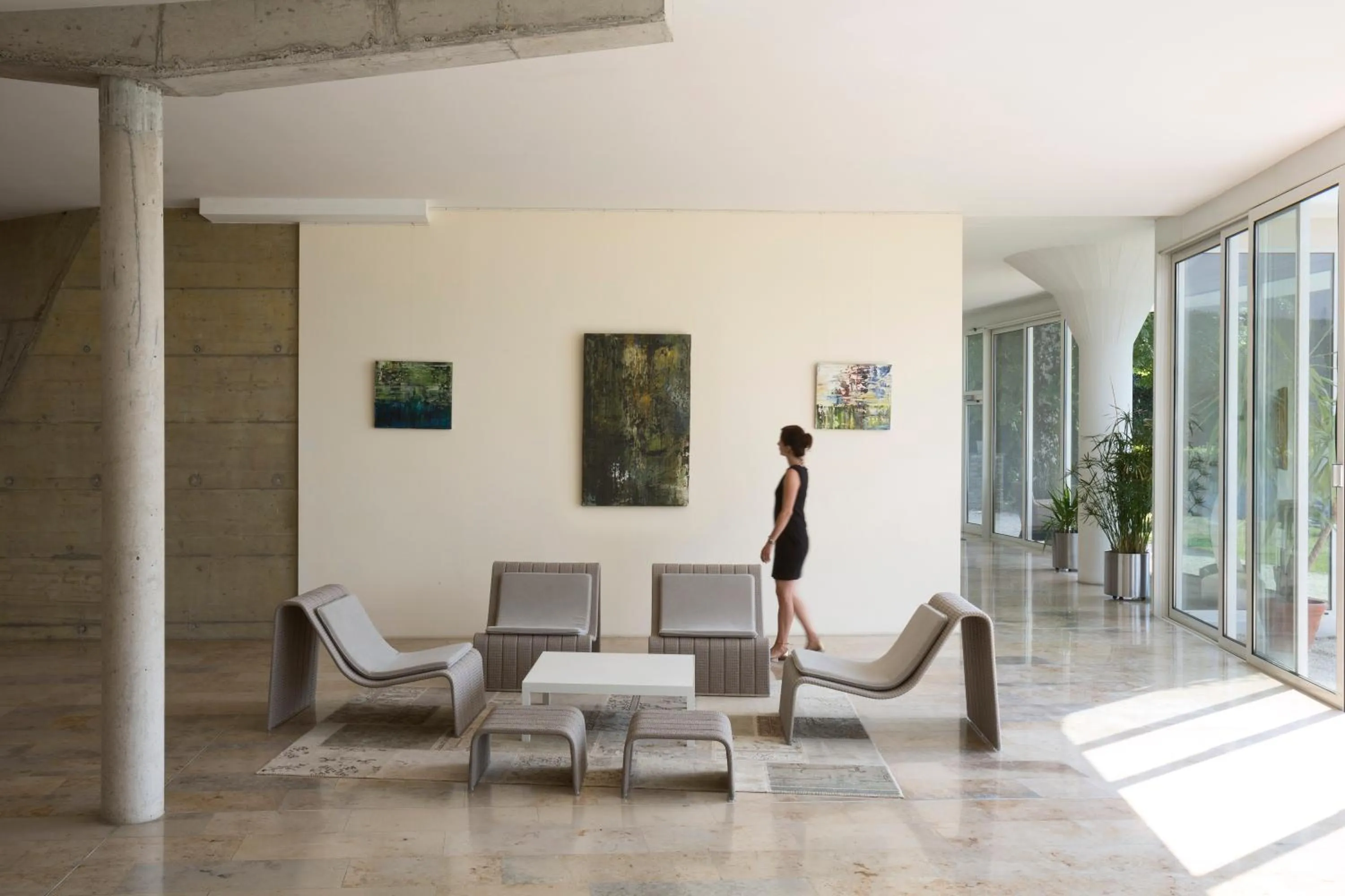 People in Hotel Linde