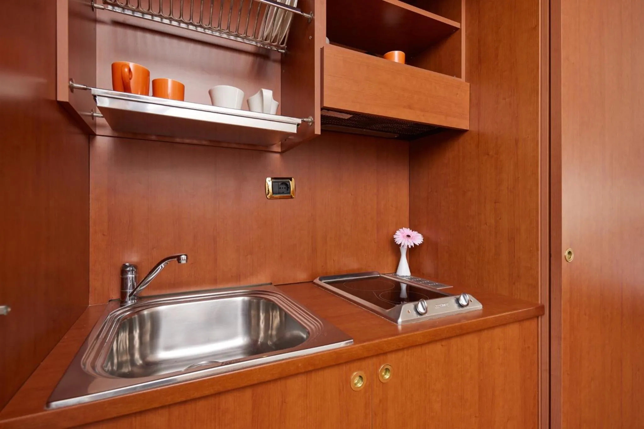 Kitchen or kitchenette in Beach Hotel Rosa