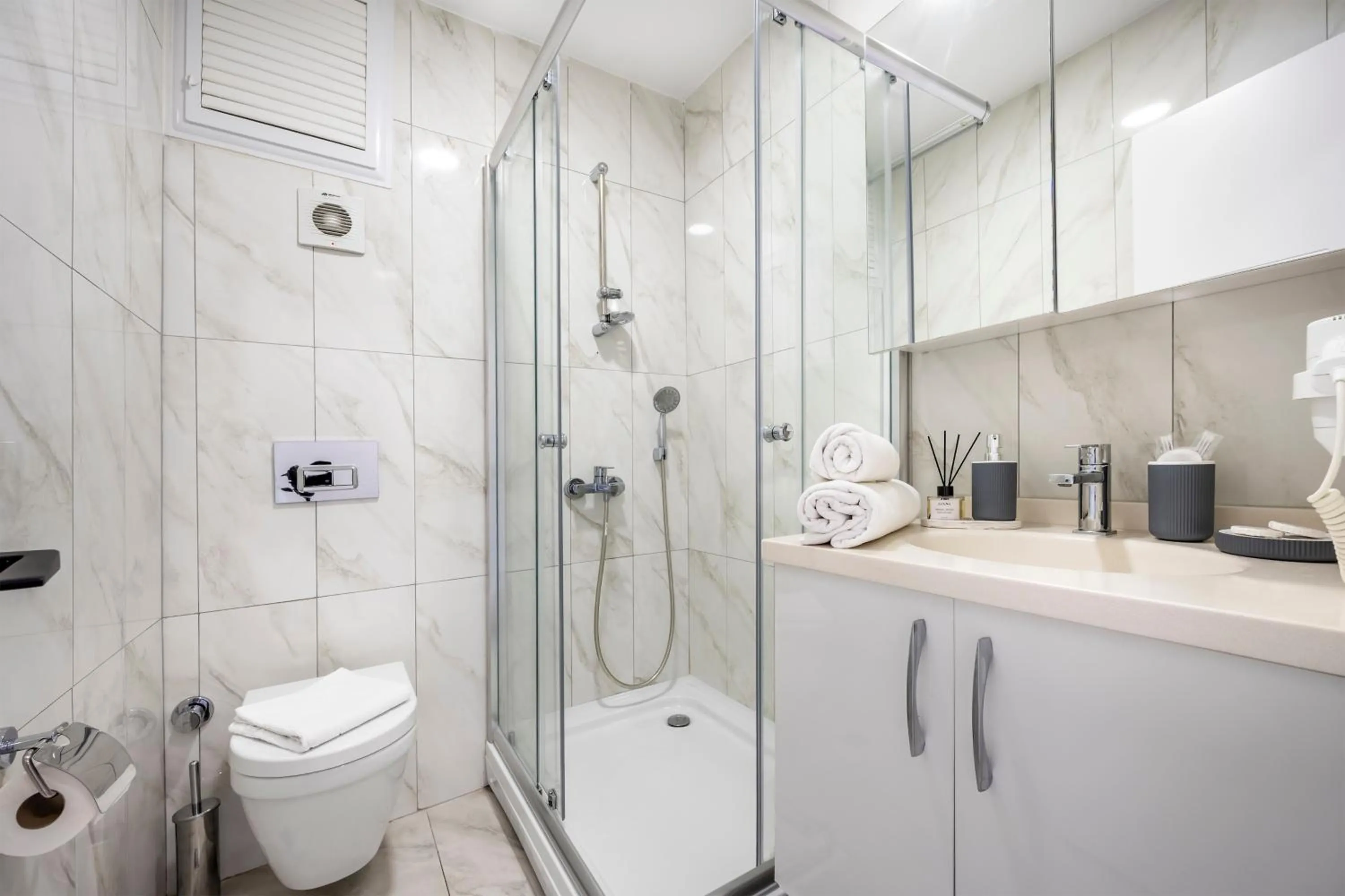 Toilet in Çırağan Apart Bosphorus