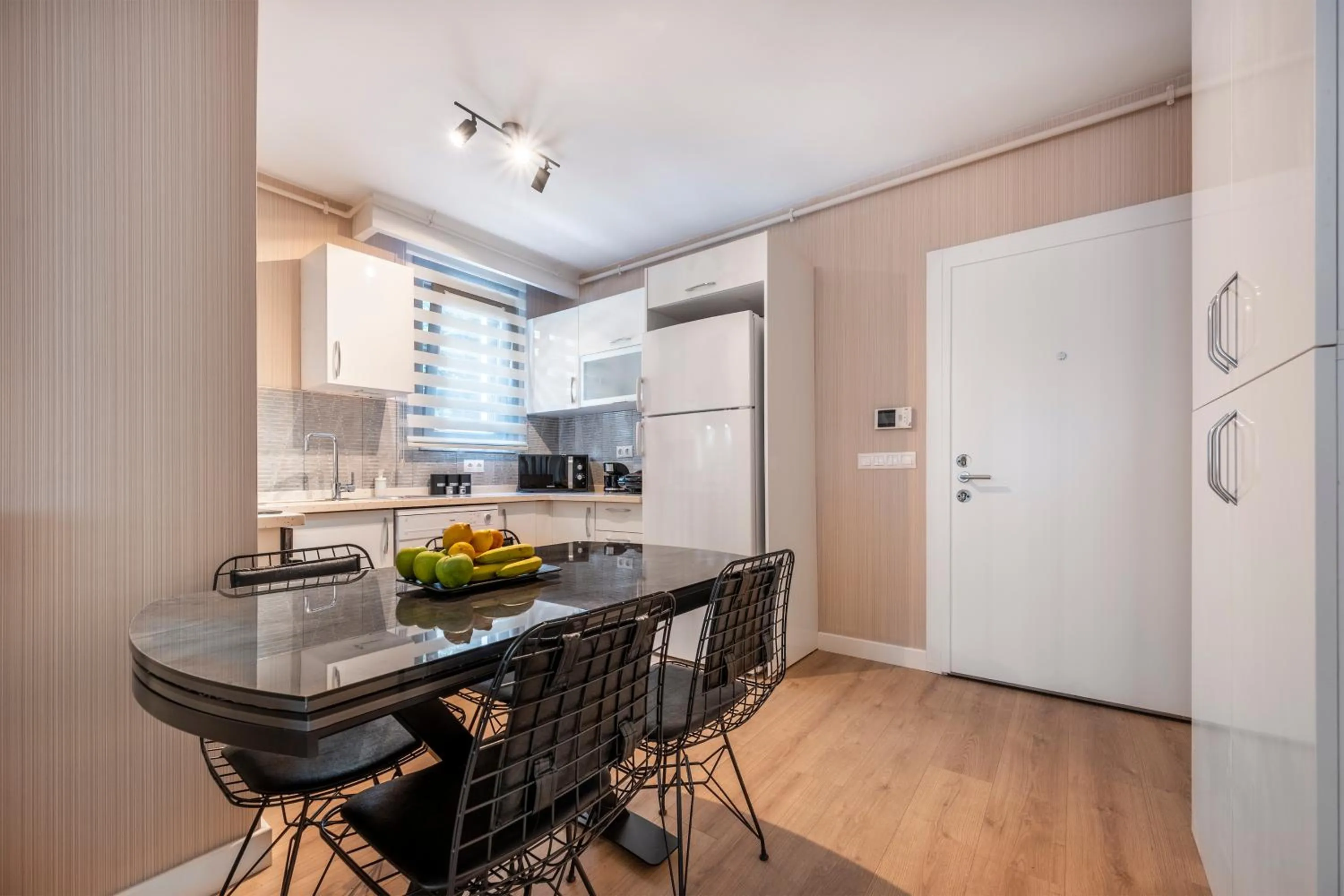 Kitchen or kitchenette in Çırağan Apart Bosphorus