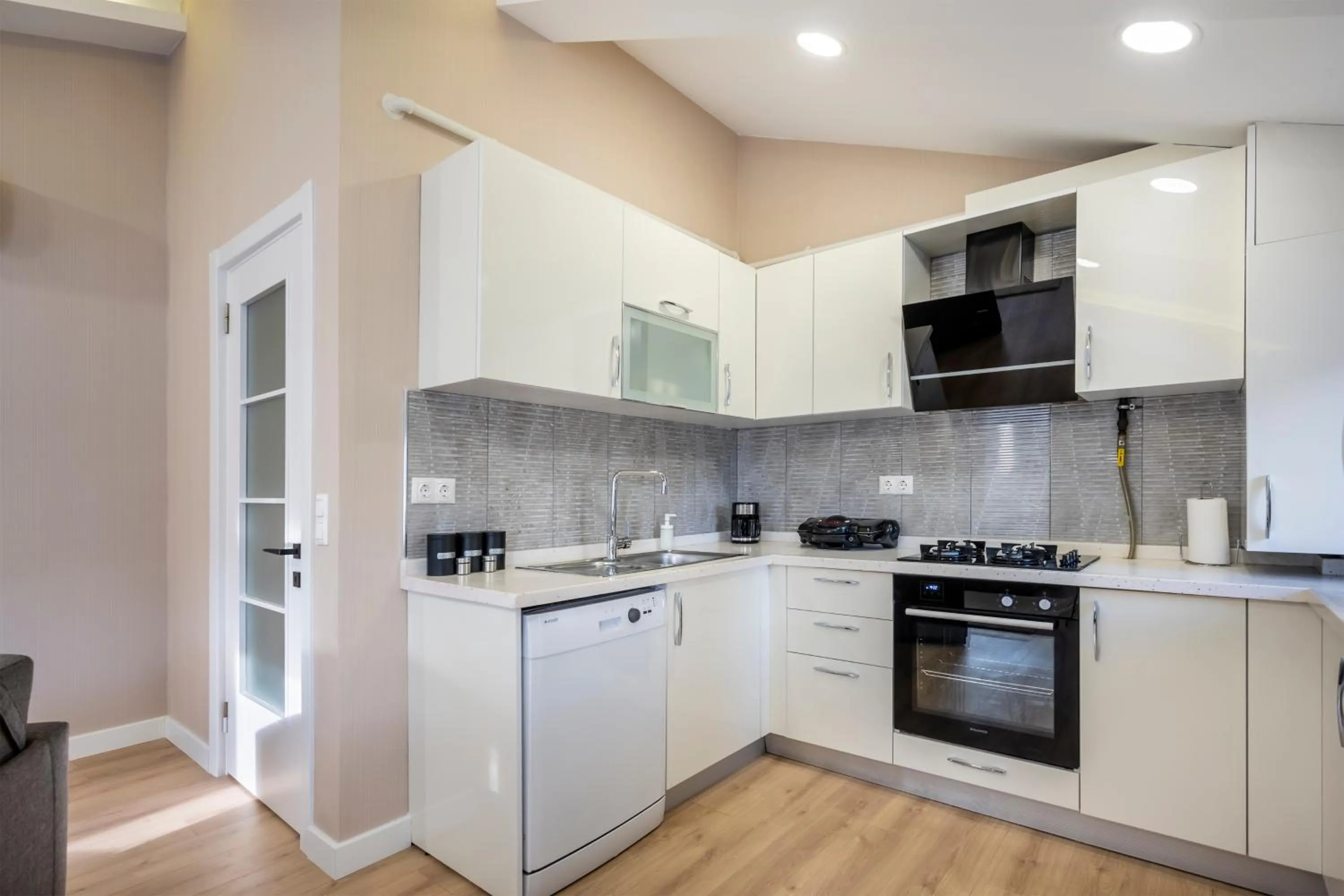 Coffee/tea facilities in Çırağan Apart Bosphorus