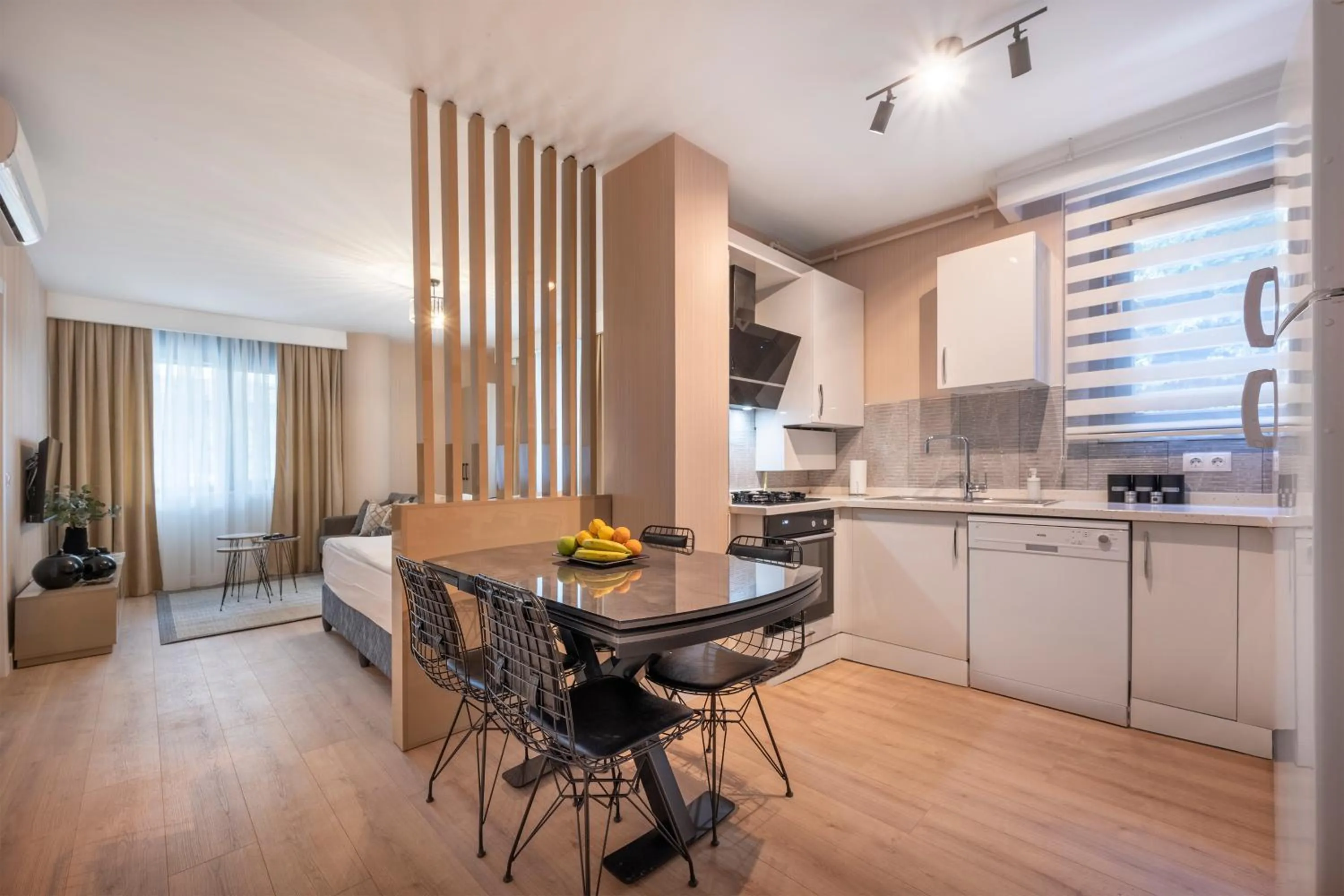 Seating area in Çırağan Apart Bosphorus