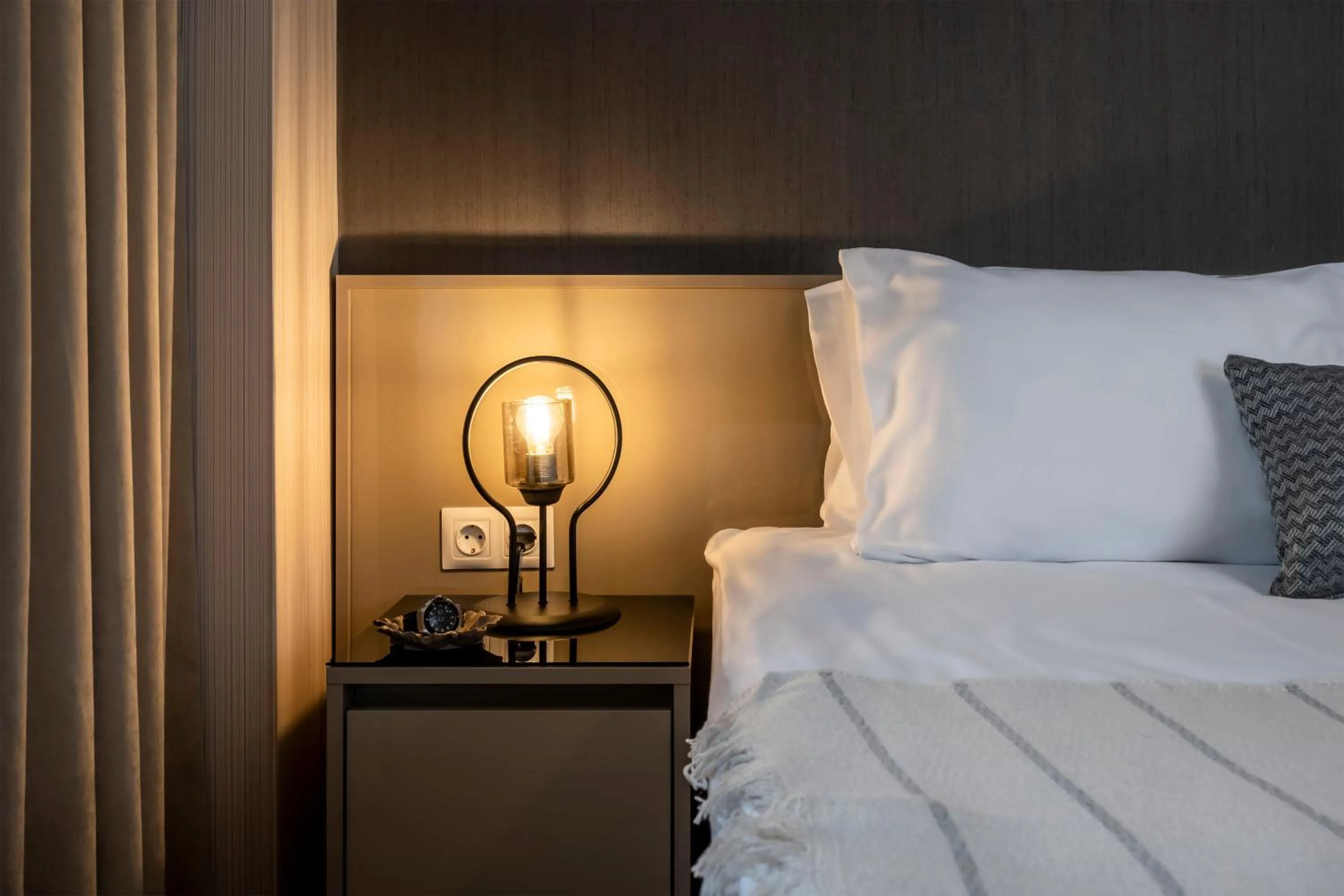 Bed in Çırağan Apart Bosphorus