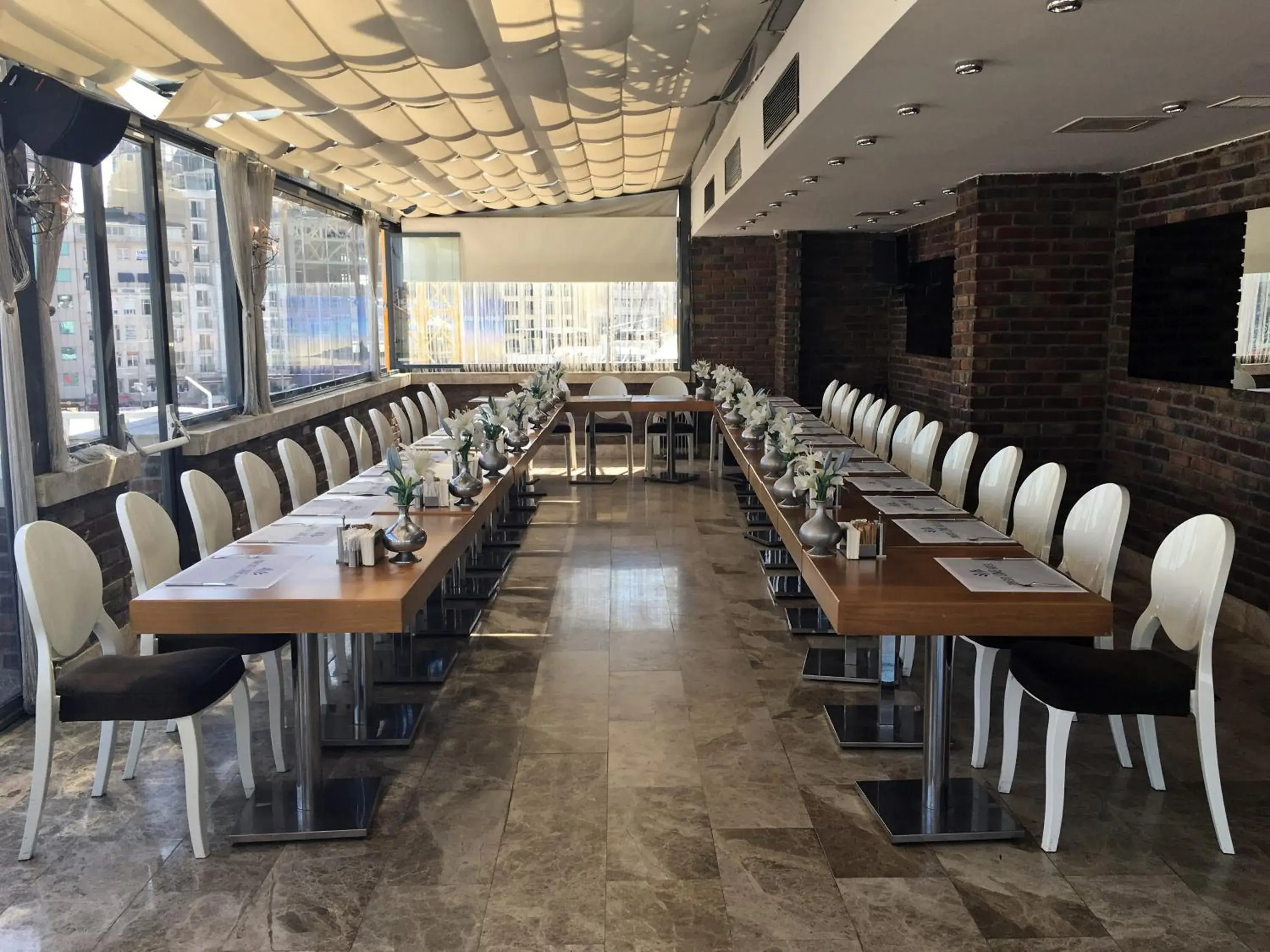 Restaurant/places to eat in Taksim Line Hotel Restaurant/places to eat in Taksim Line Hotel