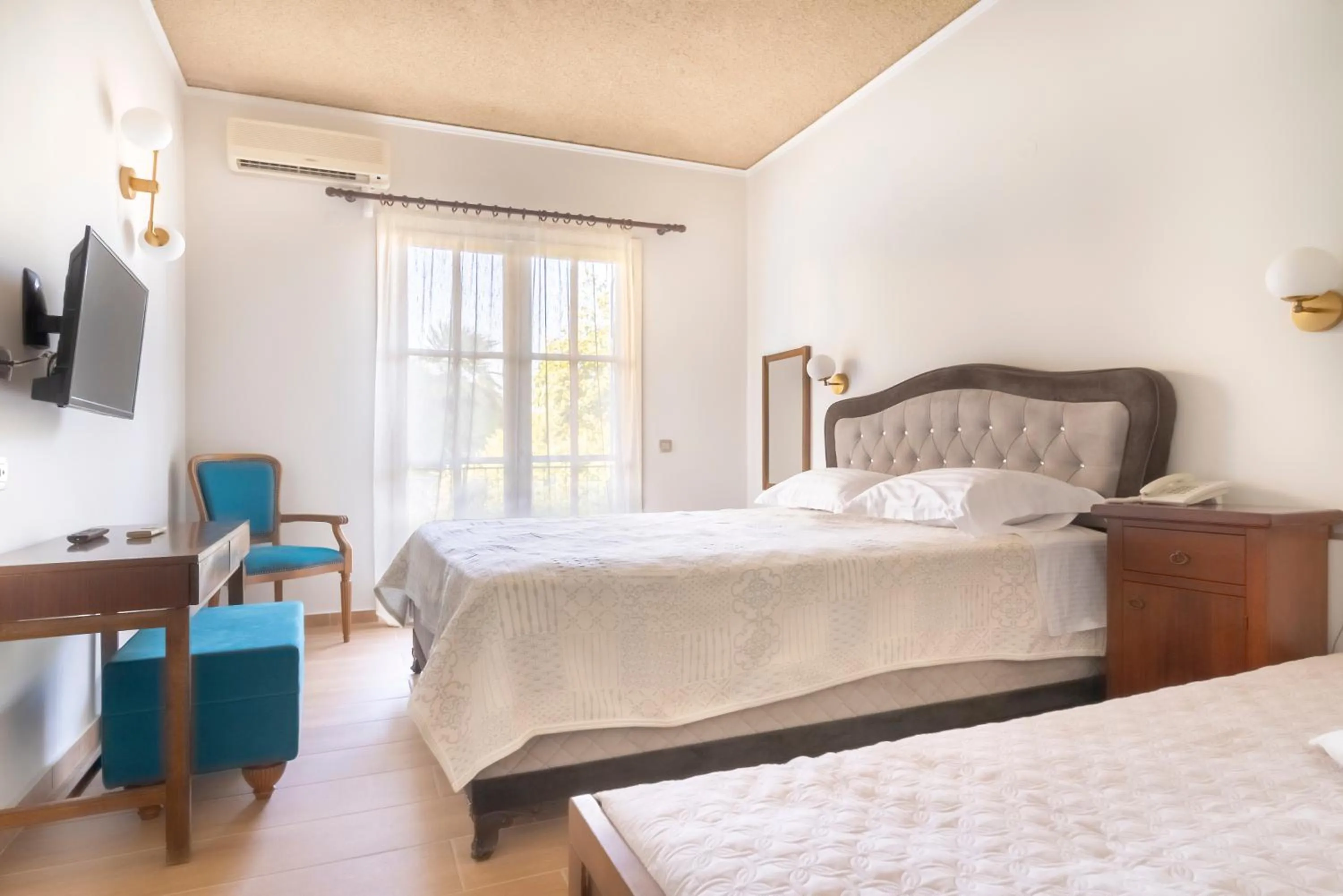 Bed in Agia Markella