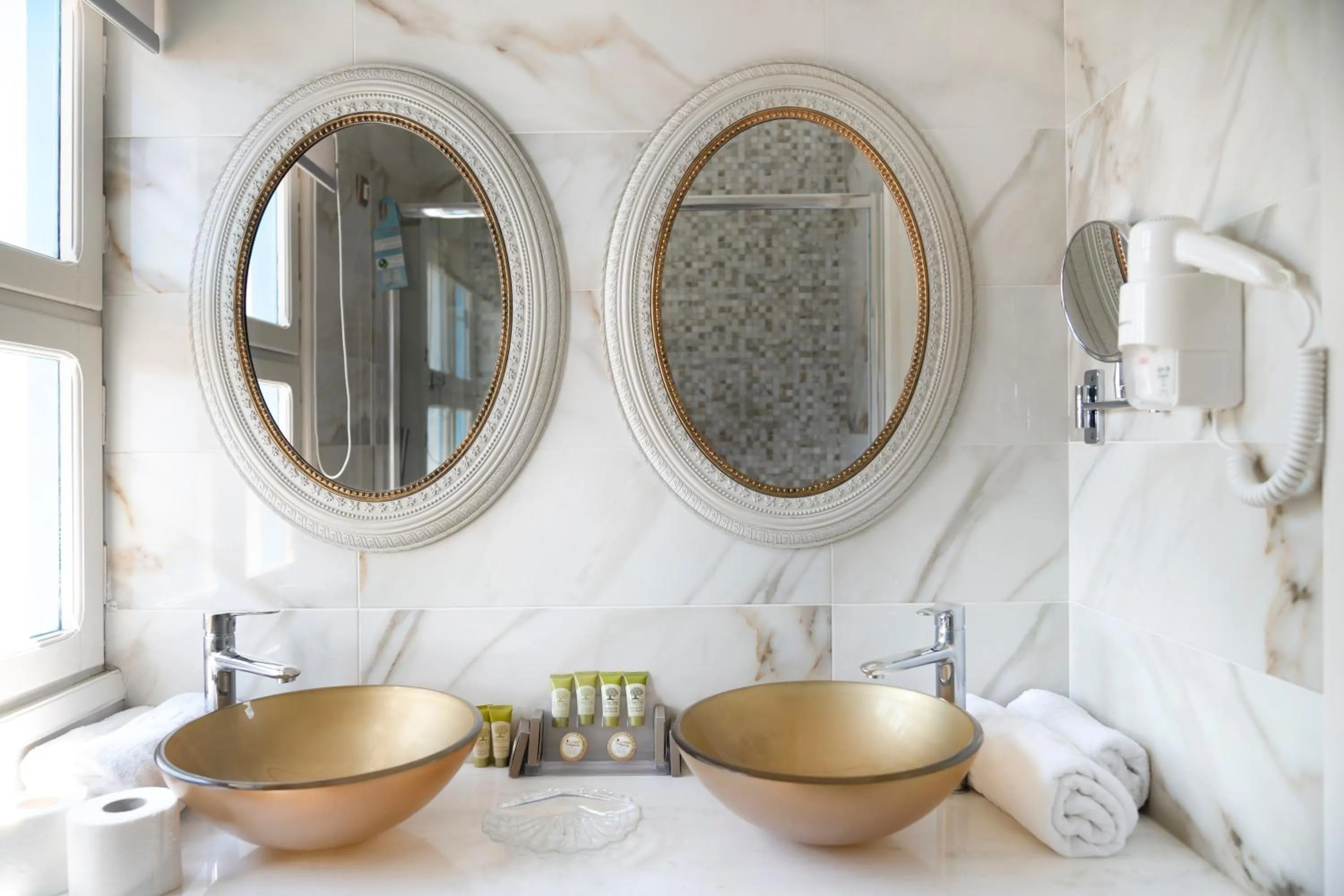 Bathroom in Agia Markella