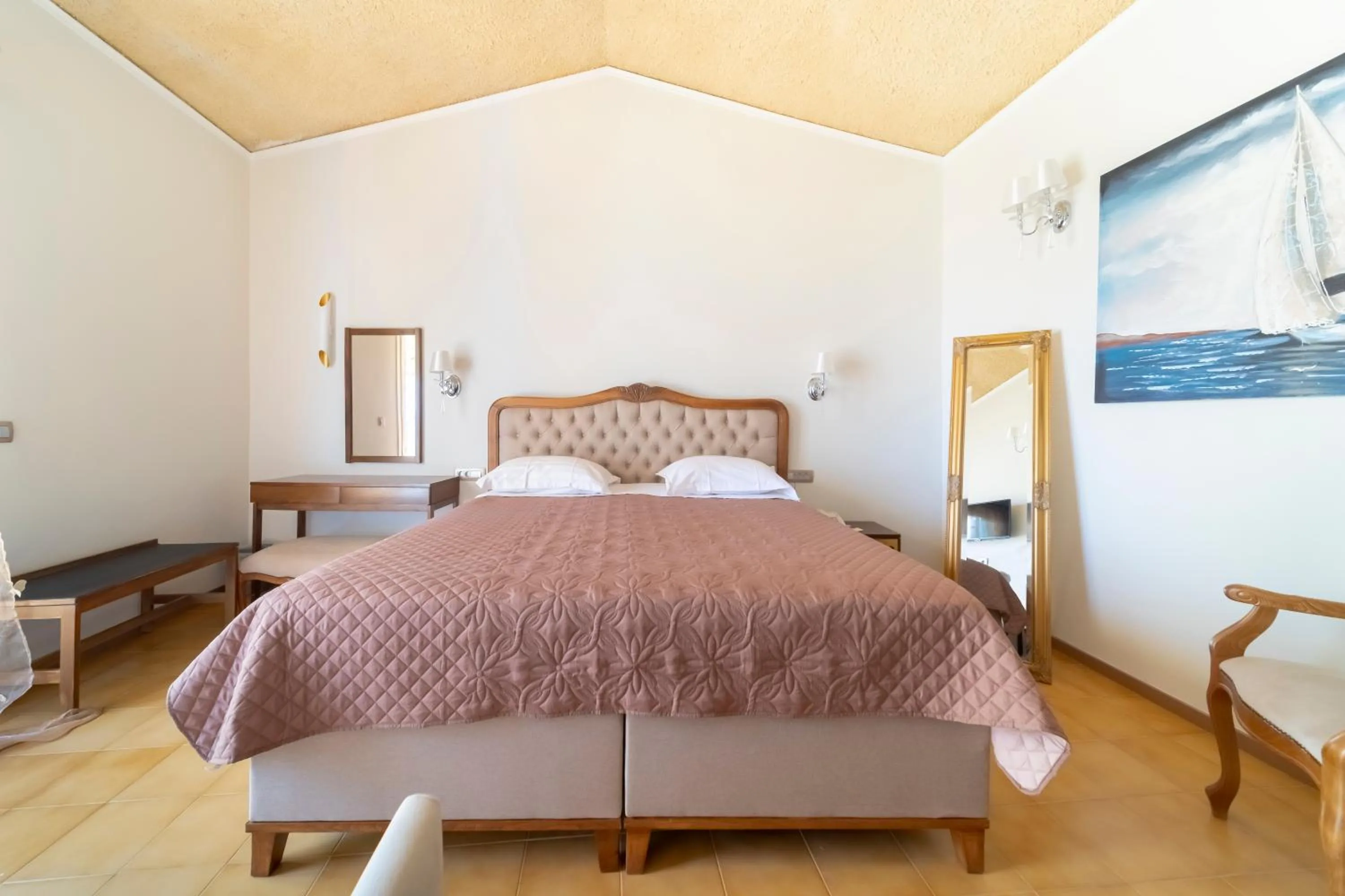 Bed in Agia Markella