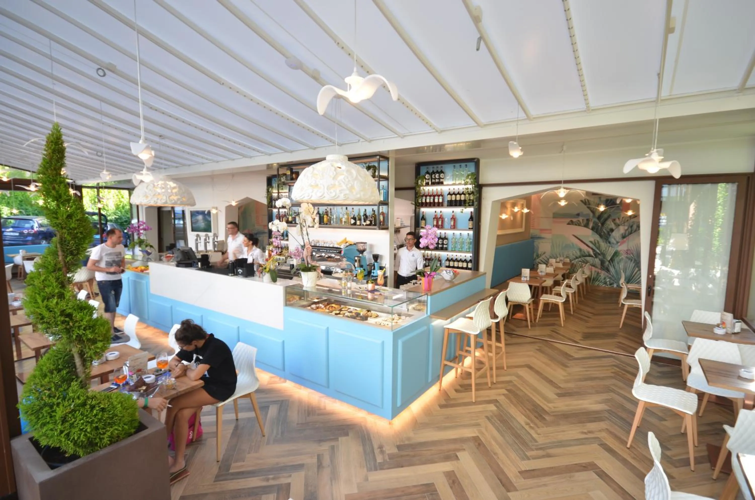 Lounge or bar in Olimpia Hotel & Aparthotel