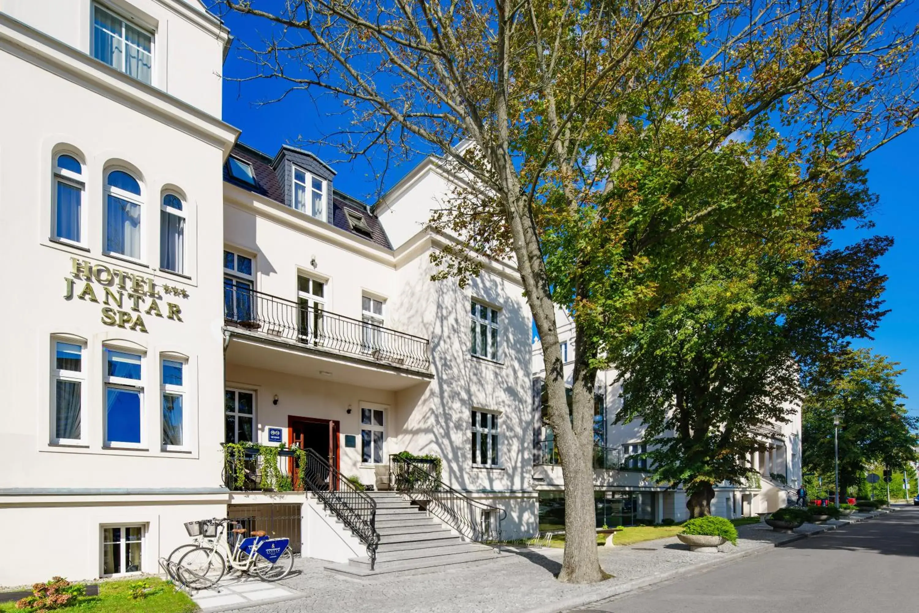 Property building in Jantar Hotel & SPA by Zdrojowa Property building in Jantar Hotel & SPA by Zdrojowa