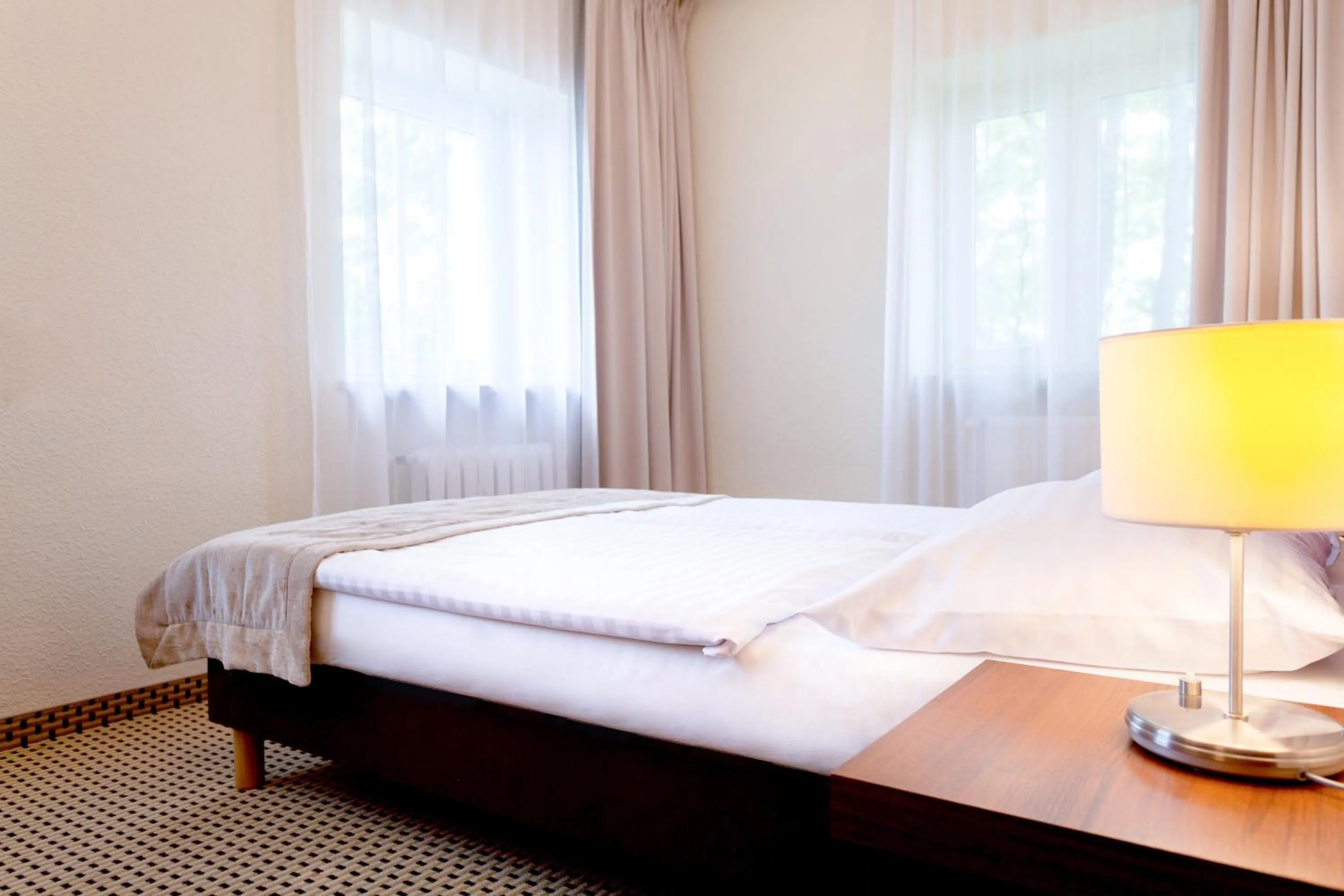 Bed in Jantar Hotel & SPA by Zdrojowa