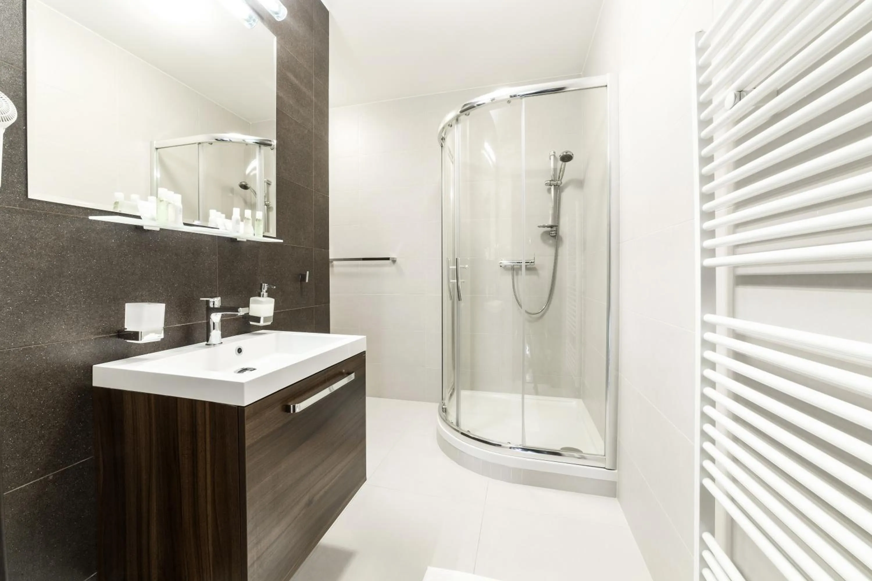 Bathroom in Hotel Park