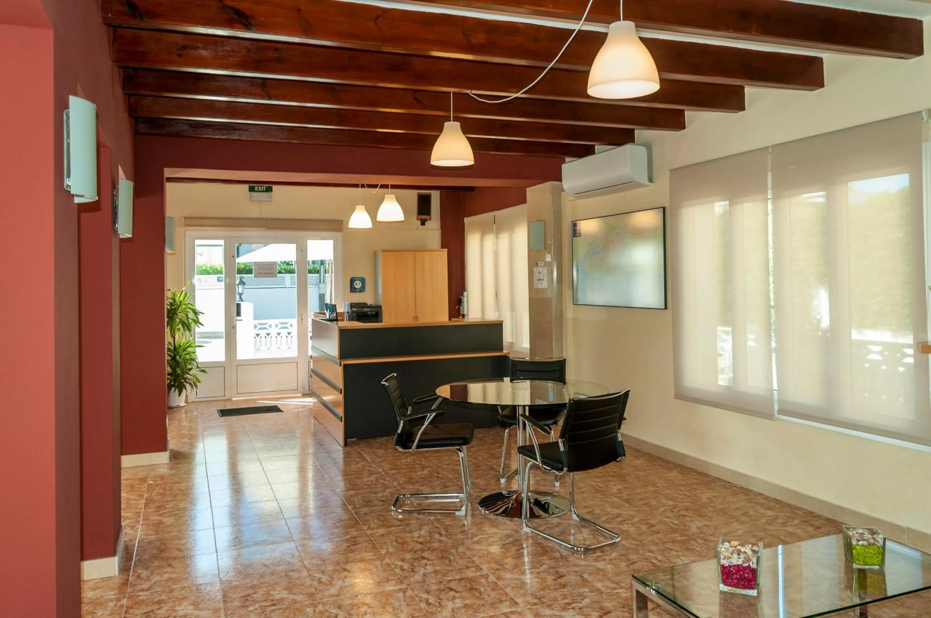 Lobby or reception in Hotel Madrid